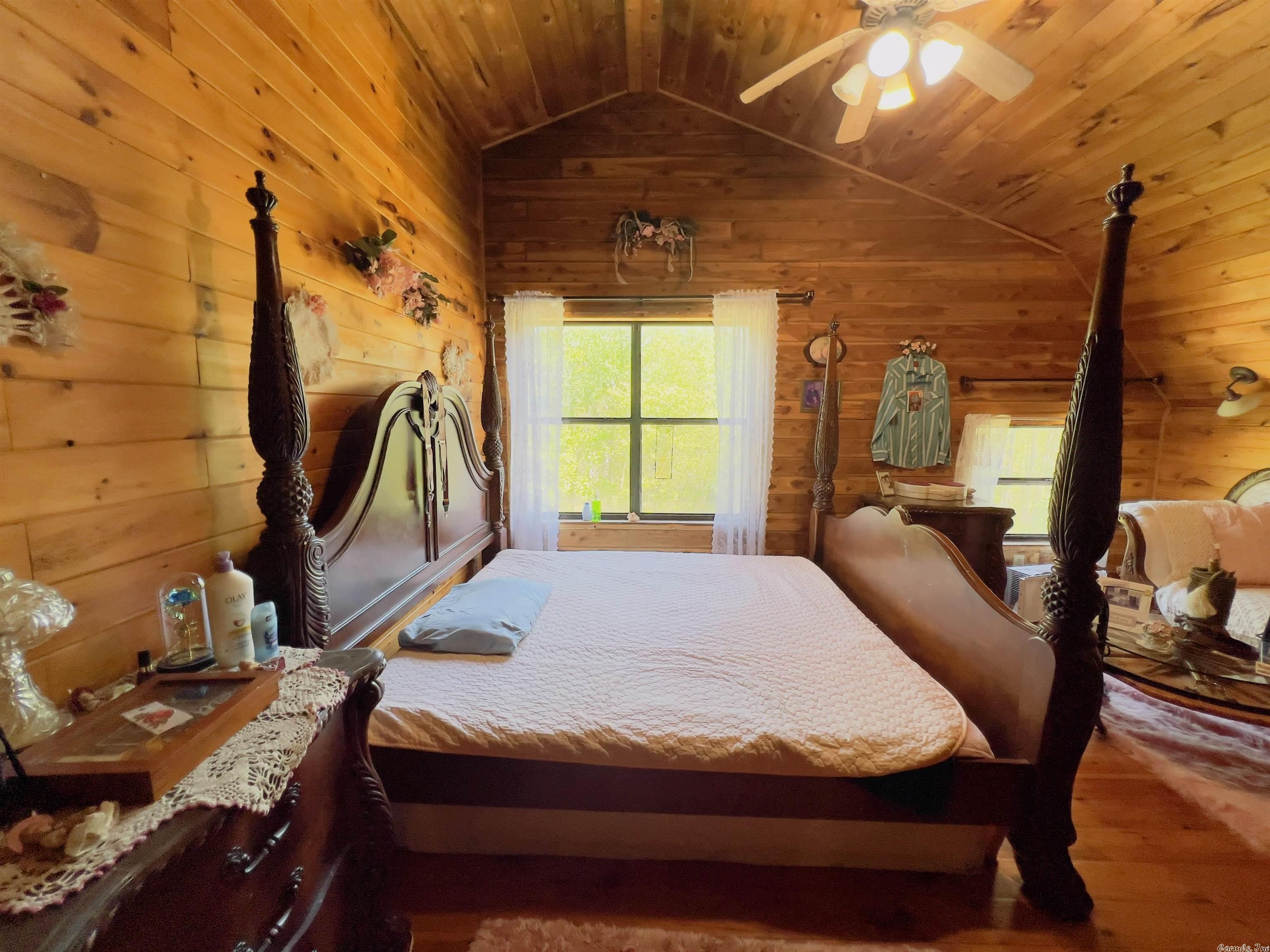 Metes & Bounds - Farm