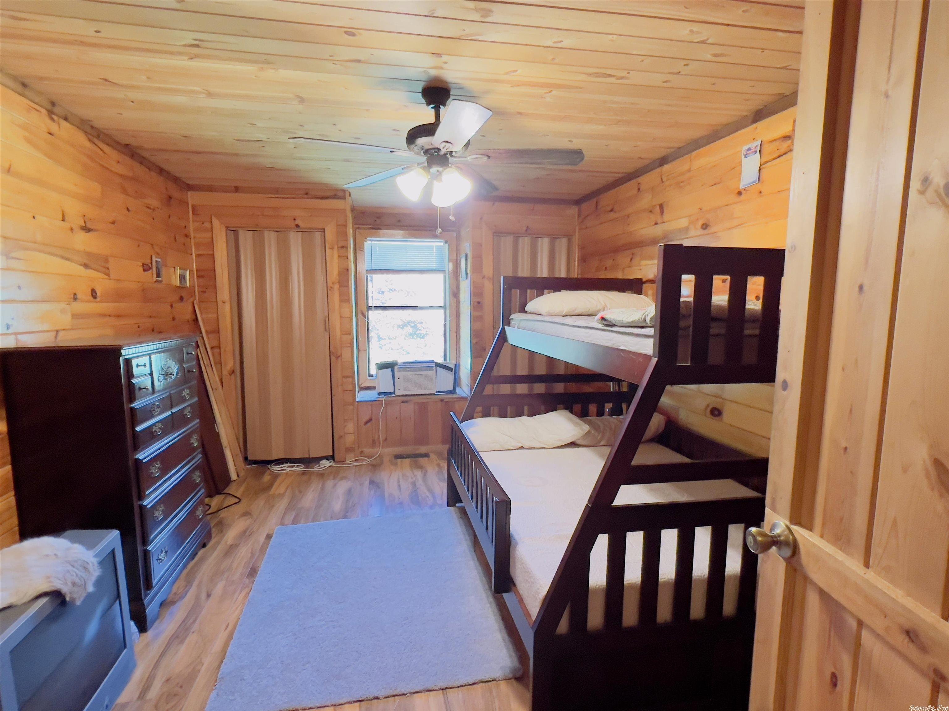 Metes & Bounds - Farm