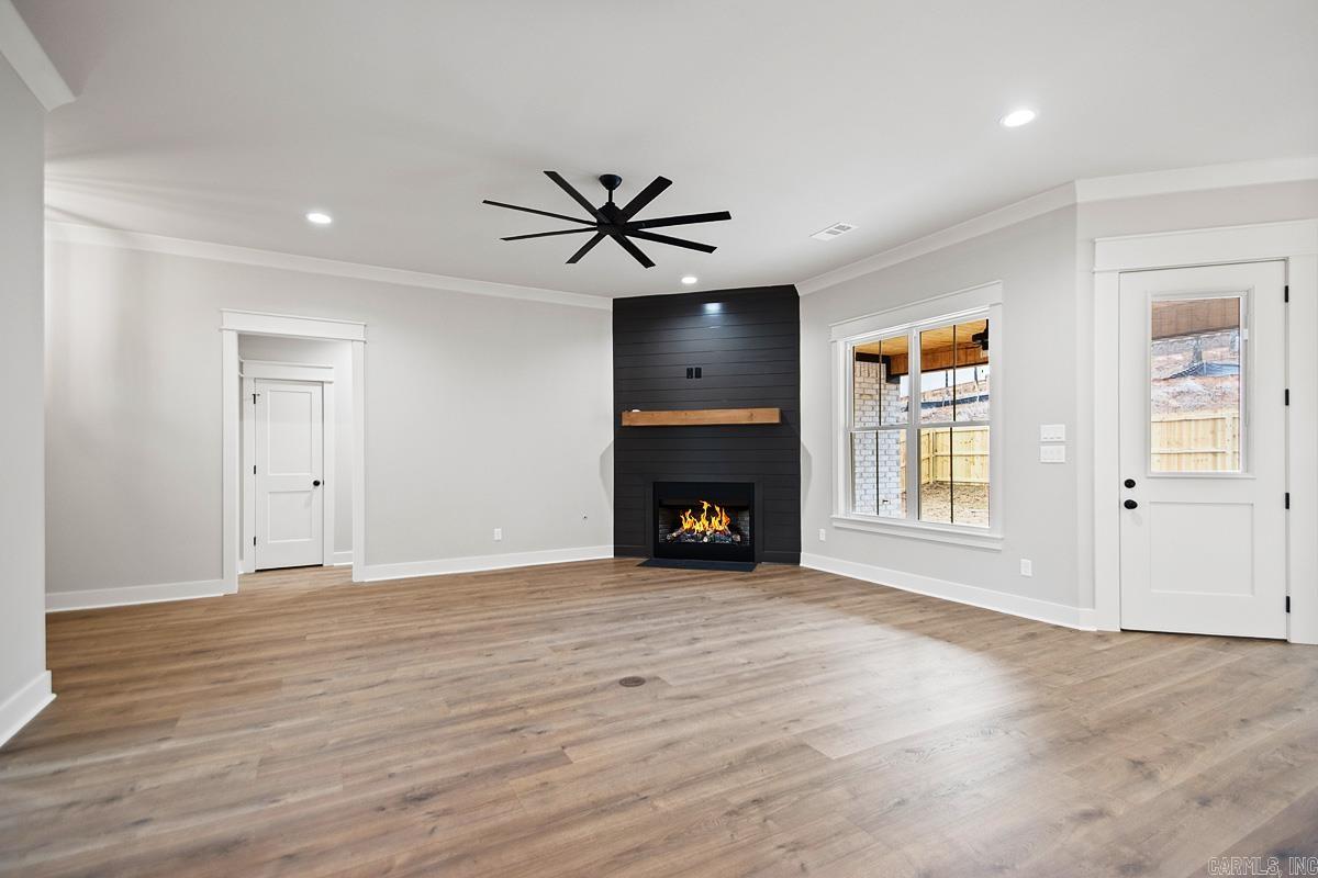 MILLERS GLENN - Residential