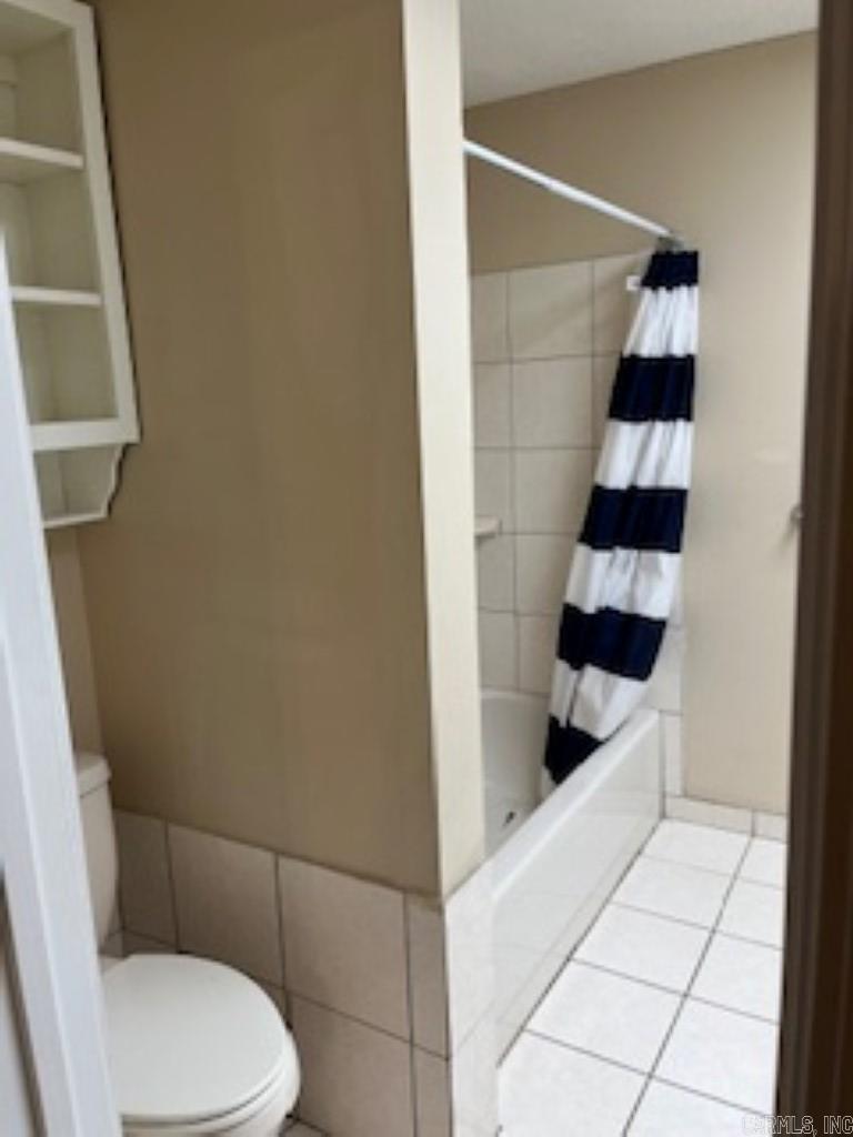 OAKRIDGE ESTATES - Residential