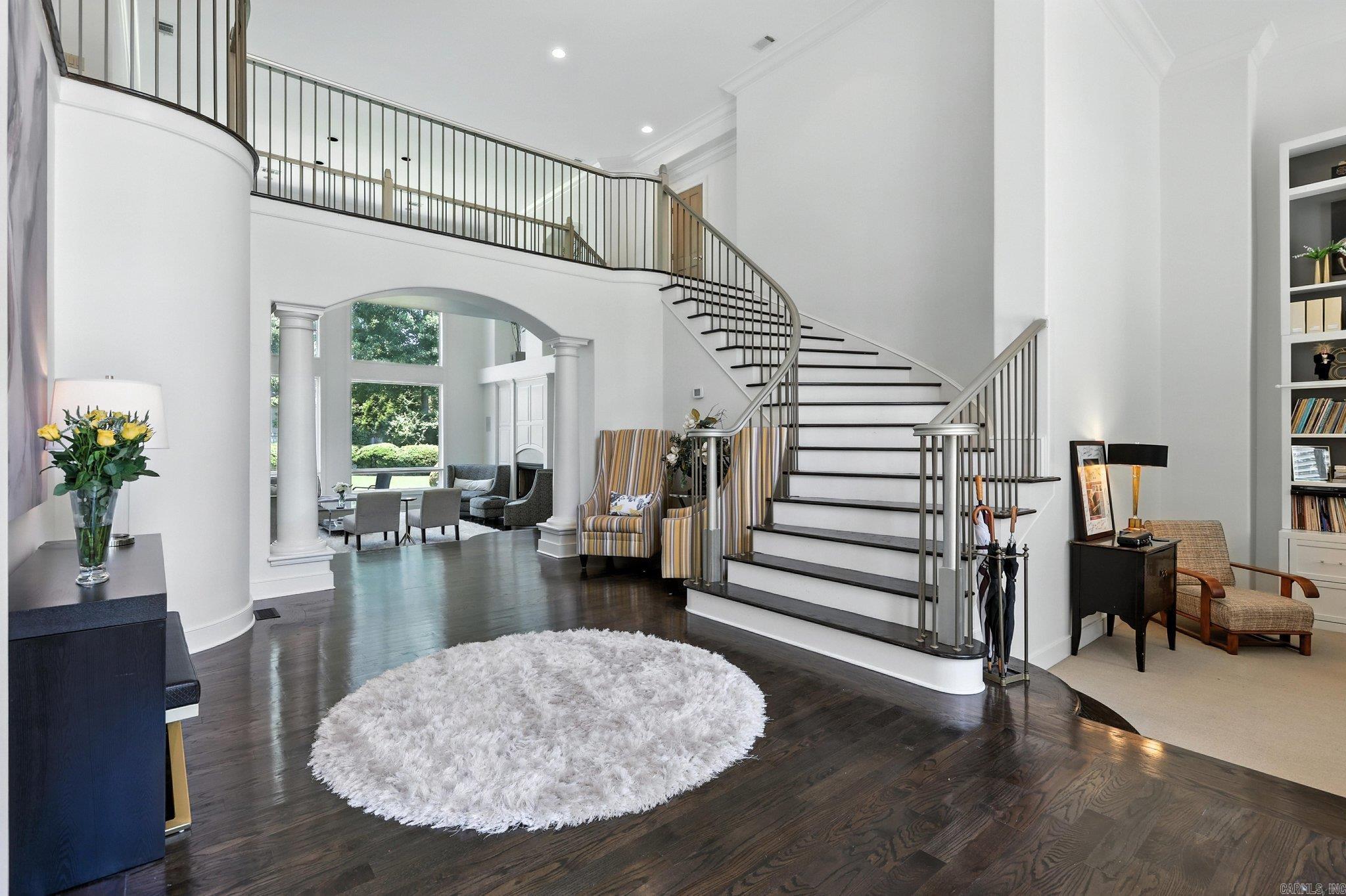 CHENAL VALLEY CHENAL CIRCLE - Residential