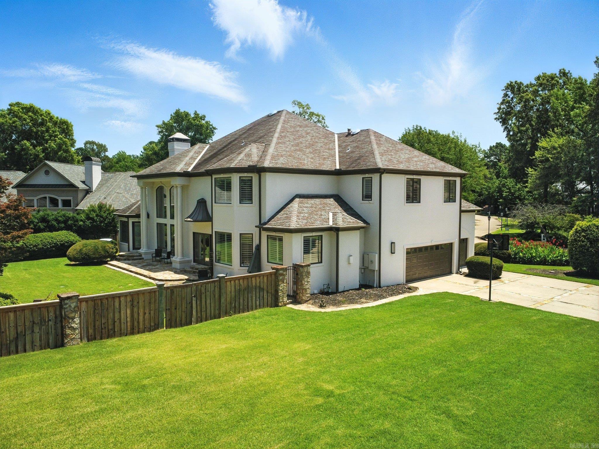 CHENAL VALLEY CHENAL CIRCLE - Residential