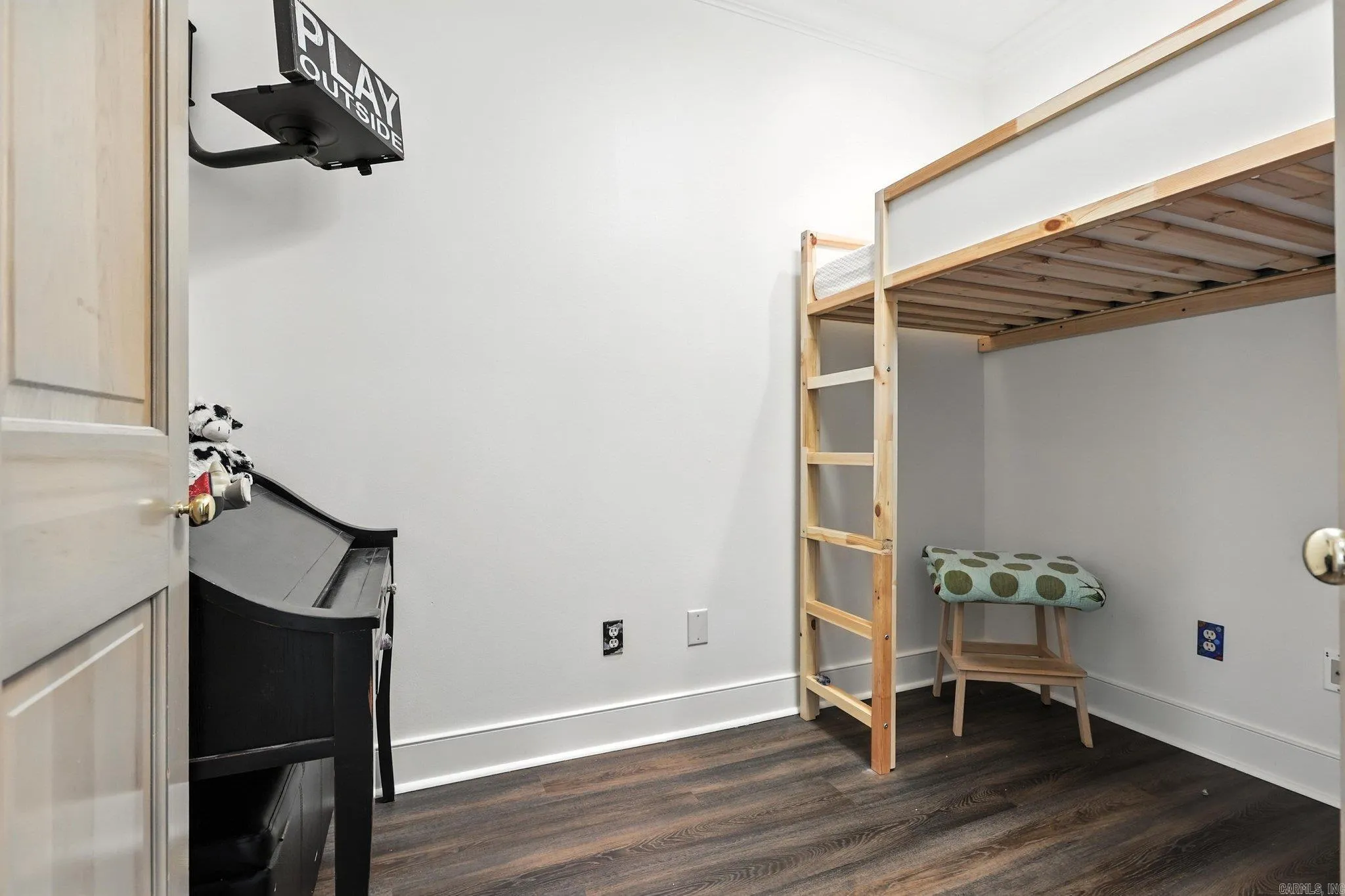 Little Rock, Arkansas 72223, United States, 4 Bedrooms Bedrooms, ,4 BathroomsBathrooms,Residential,Active,161001