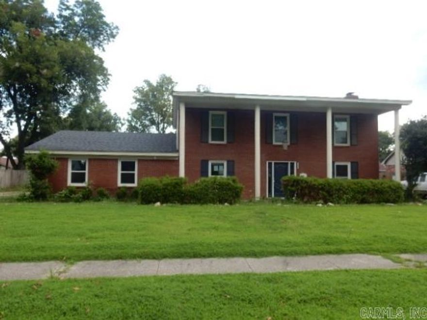 Very Spacious Brick 2 Story Home Has 5 Bedrooms,3.5 Baths, Kitchen/Dining/Living Area Is An Open Area. Has Den With Fireplace Home Occupies A Large Lot.  Case #031-570737 ALL HUD Homes SELL As Is Offers To Be Submitted Through www.hudhomestore.gov www.olympusans-at.com