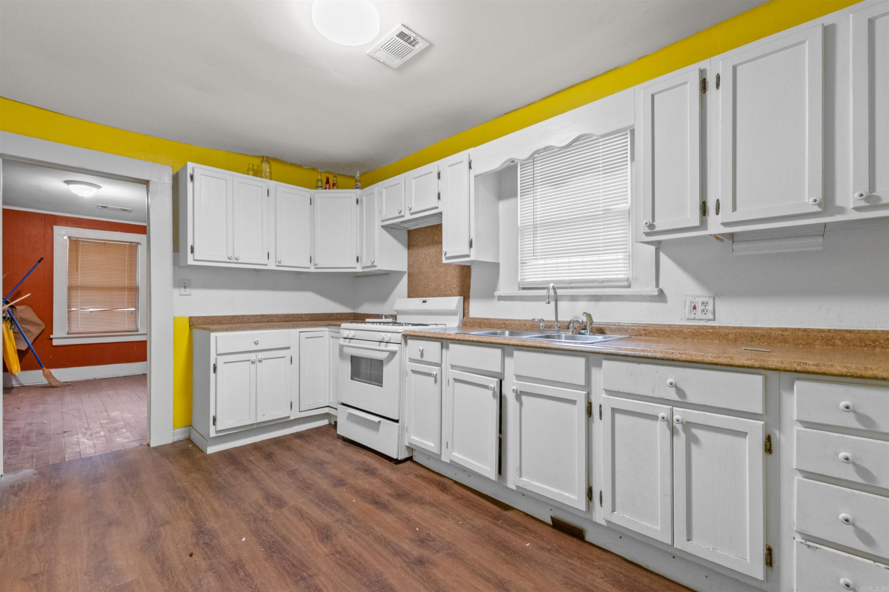 ADAMS ADDN - Residential