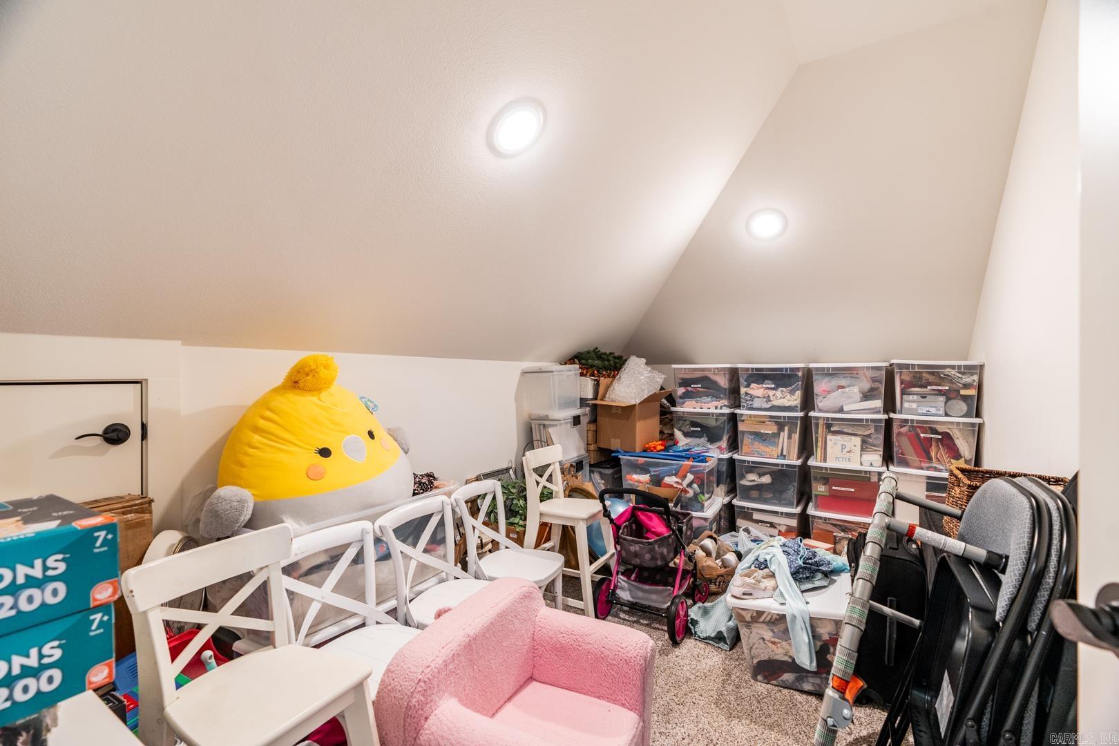 WINTERBROOK - Residential