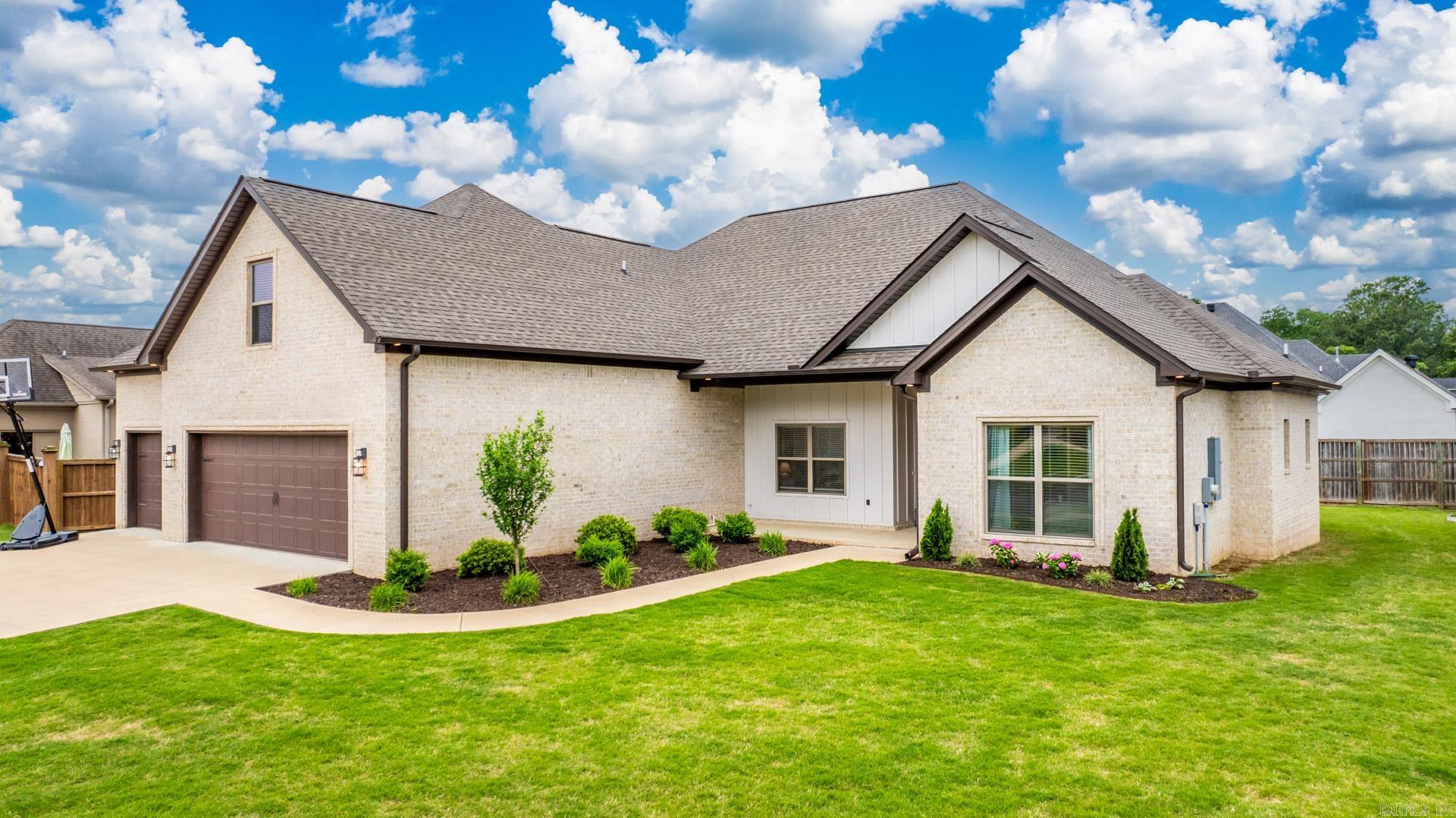 WINTERBROOK - Residential