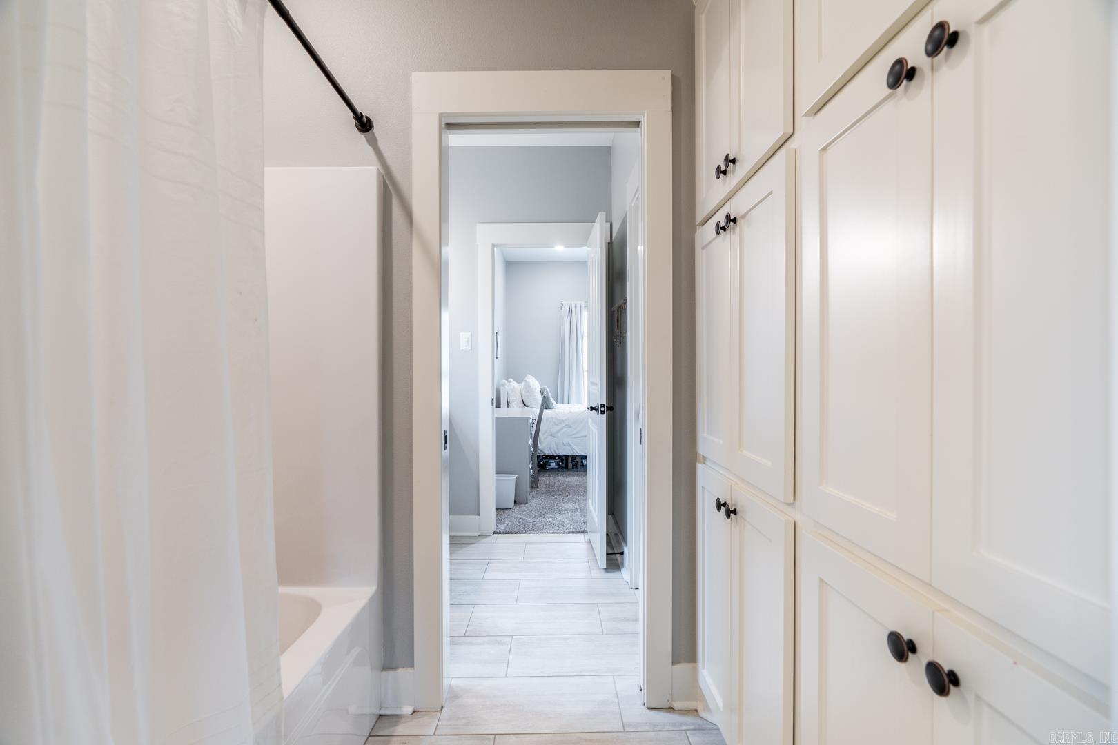 WINTERBROOK - Residential