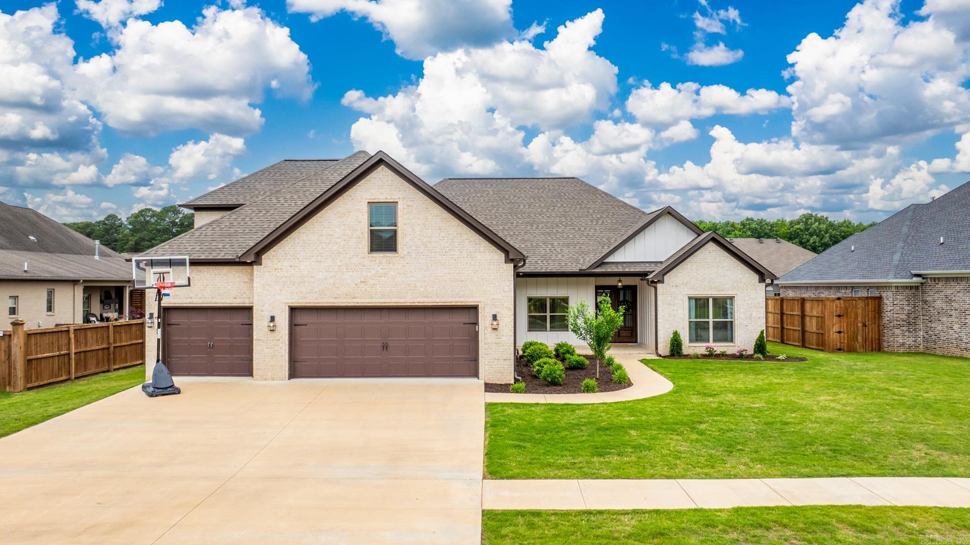 WINTERBROOK - Residential