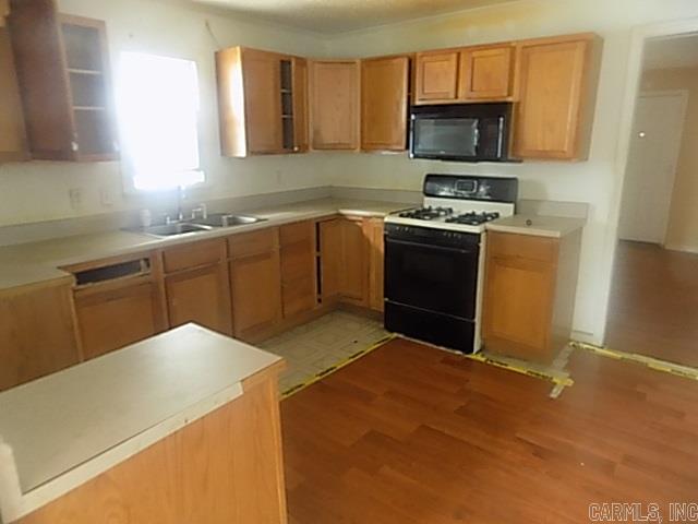 CHERRY & COX - Residential