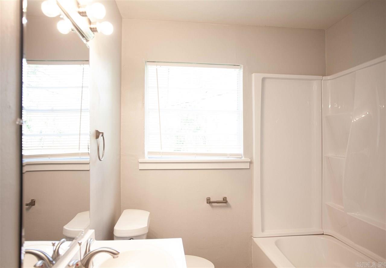 Meadow Park - Residential Lease