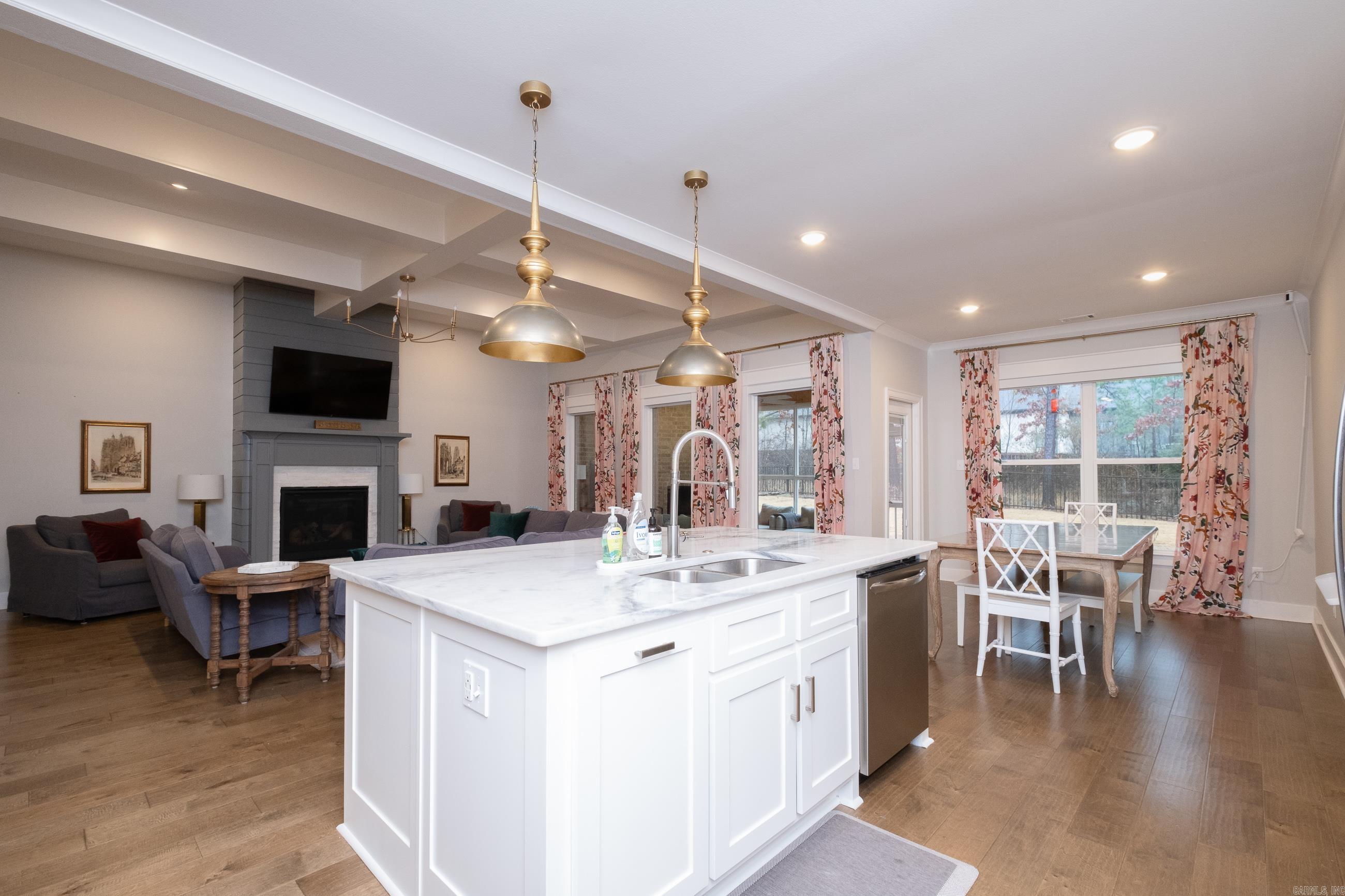 CHENAL VALLEY EPERNAY PLACE - Residential