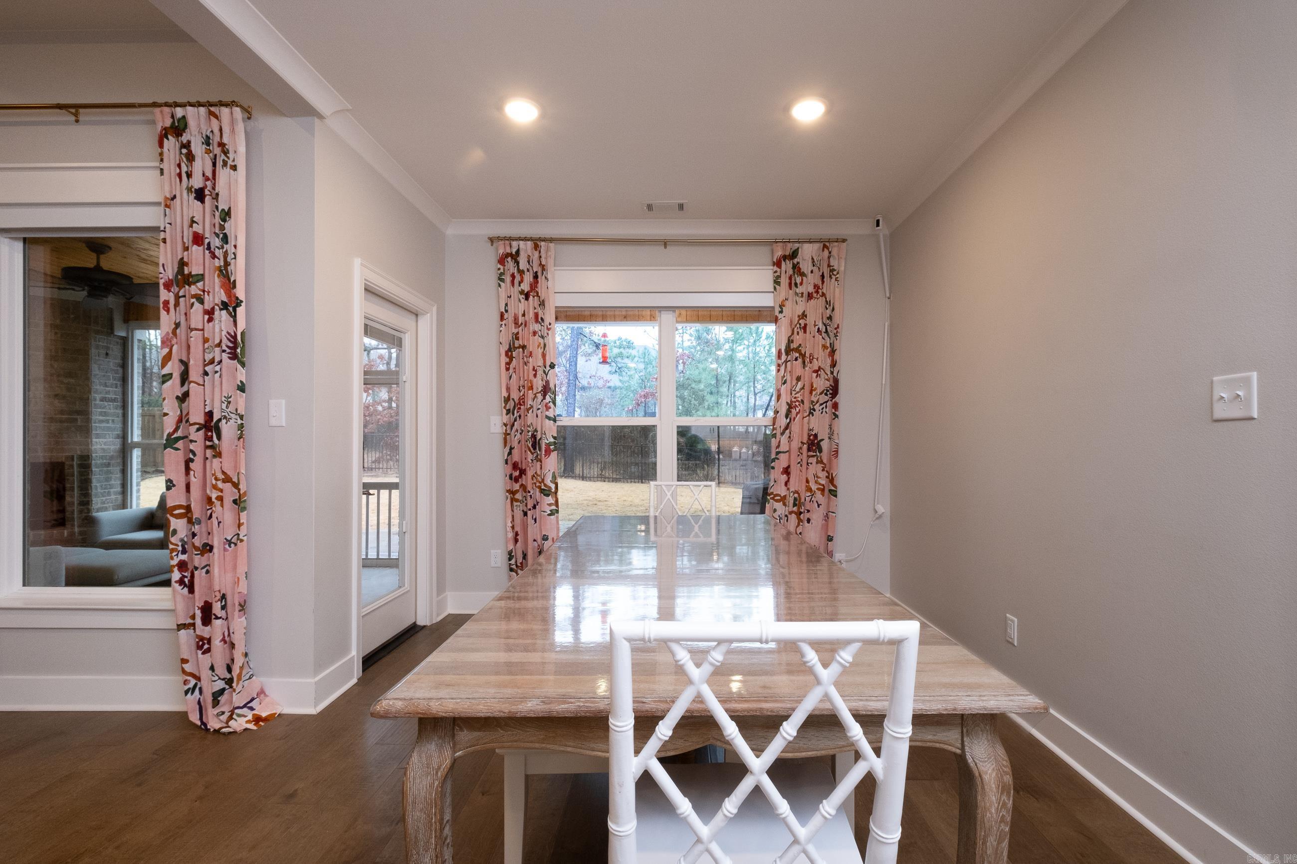 CHENAL VALLEY EPERNAY PLACE - Residential