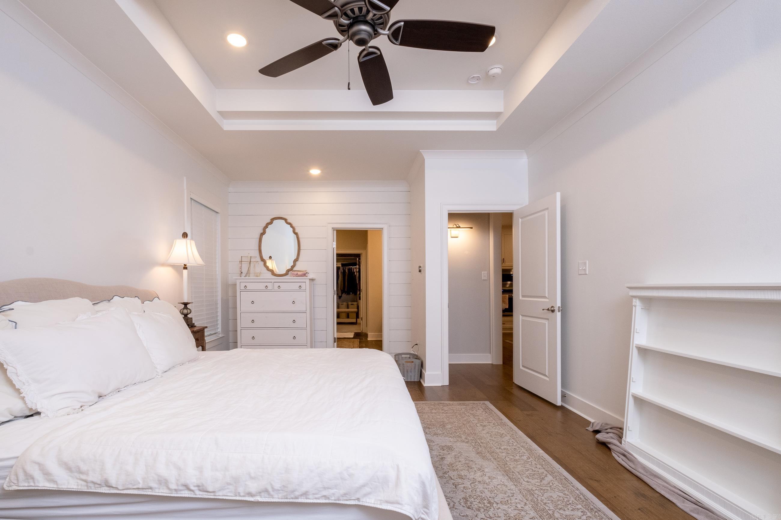 CHENAL VALLEY EPERNAY PLACE - Residential