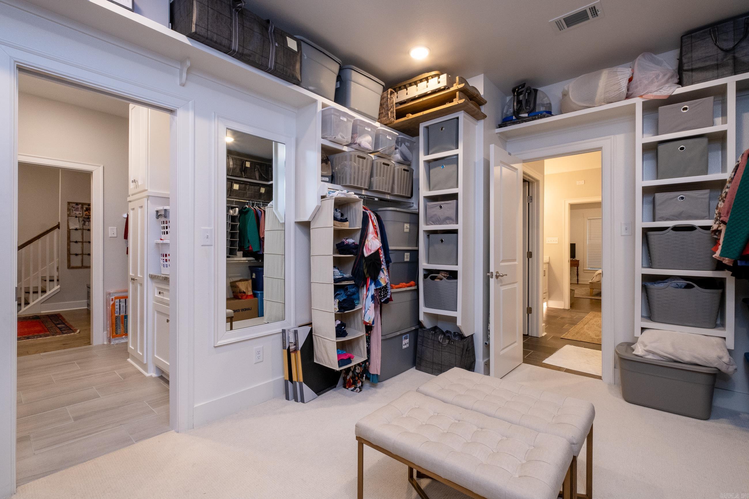 CHENAL VALLEY EPERNAY PLACE - Residential