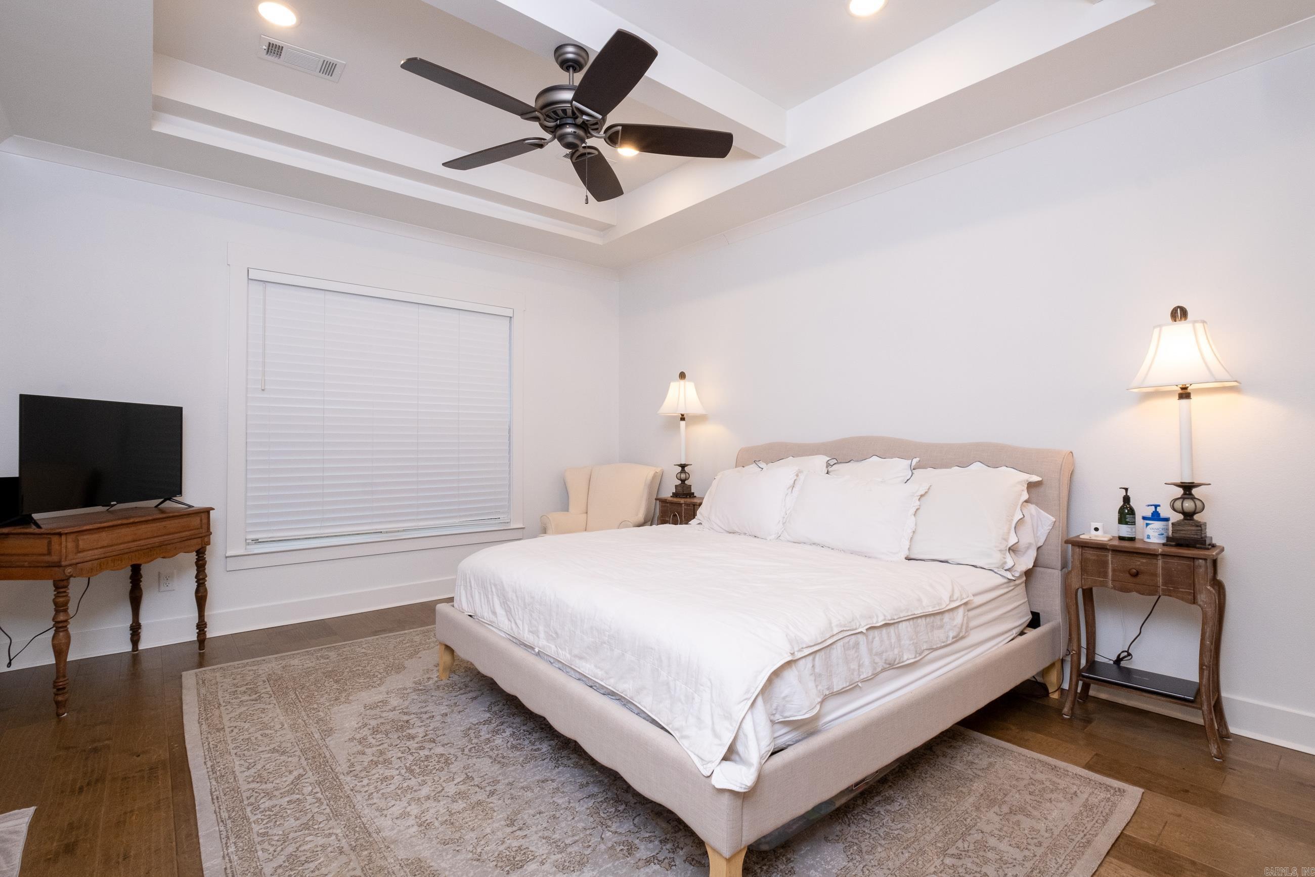 CHENAL VALLEY EPERNAY PLACE - Residential