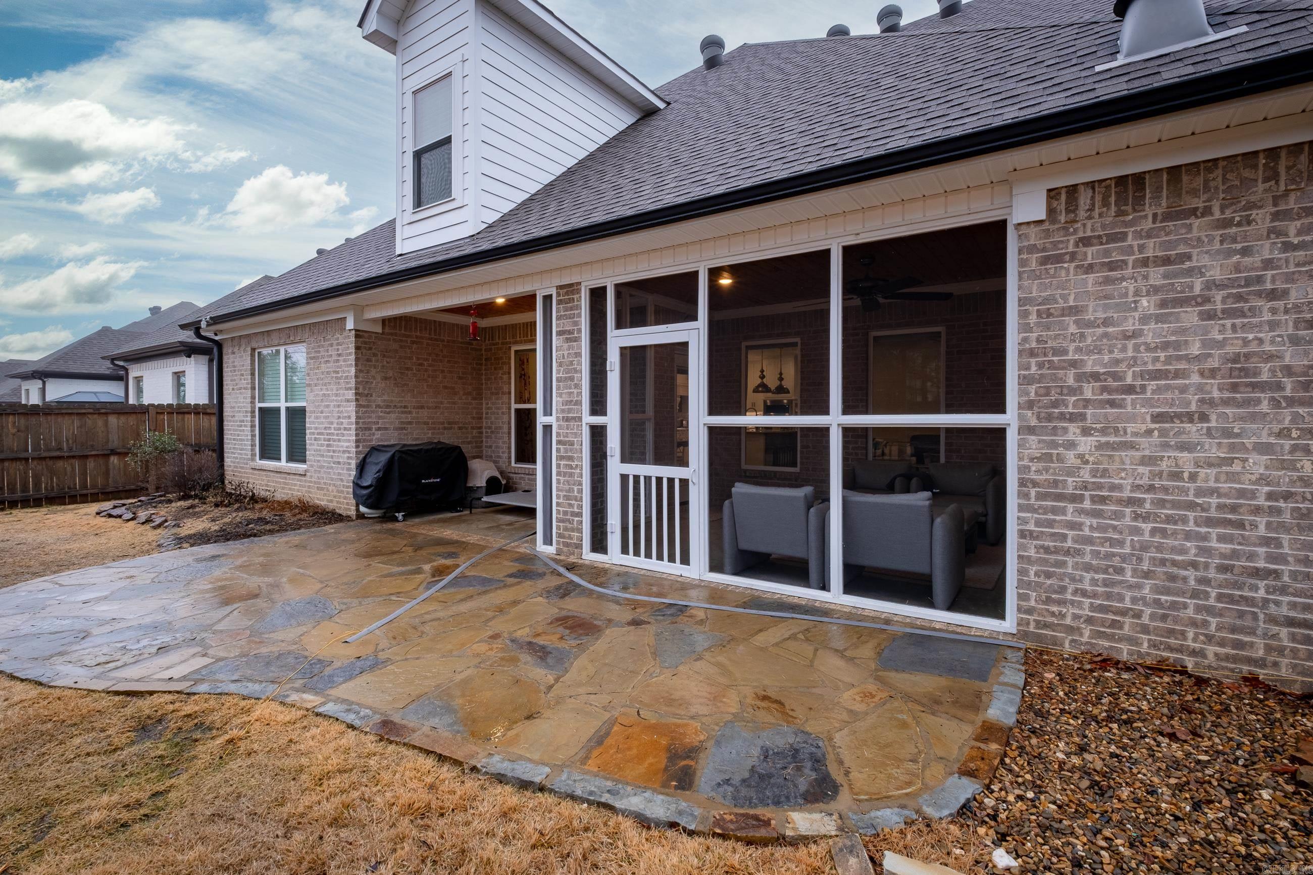 CHENAL VALLEY EPERNAY PLACE - Residential