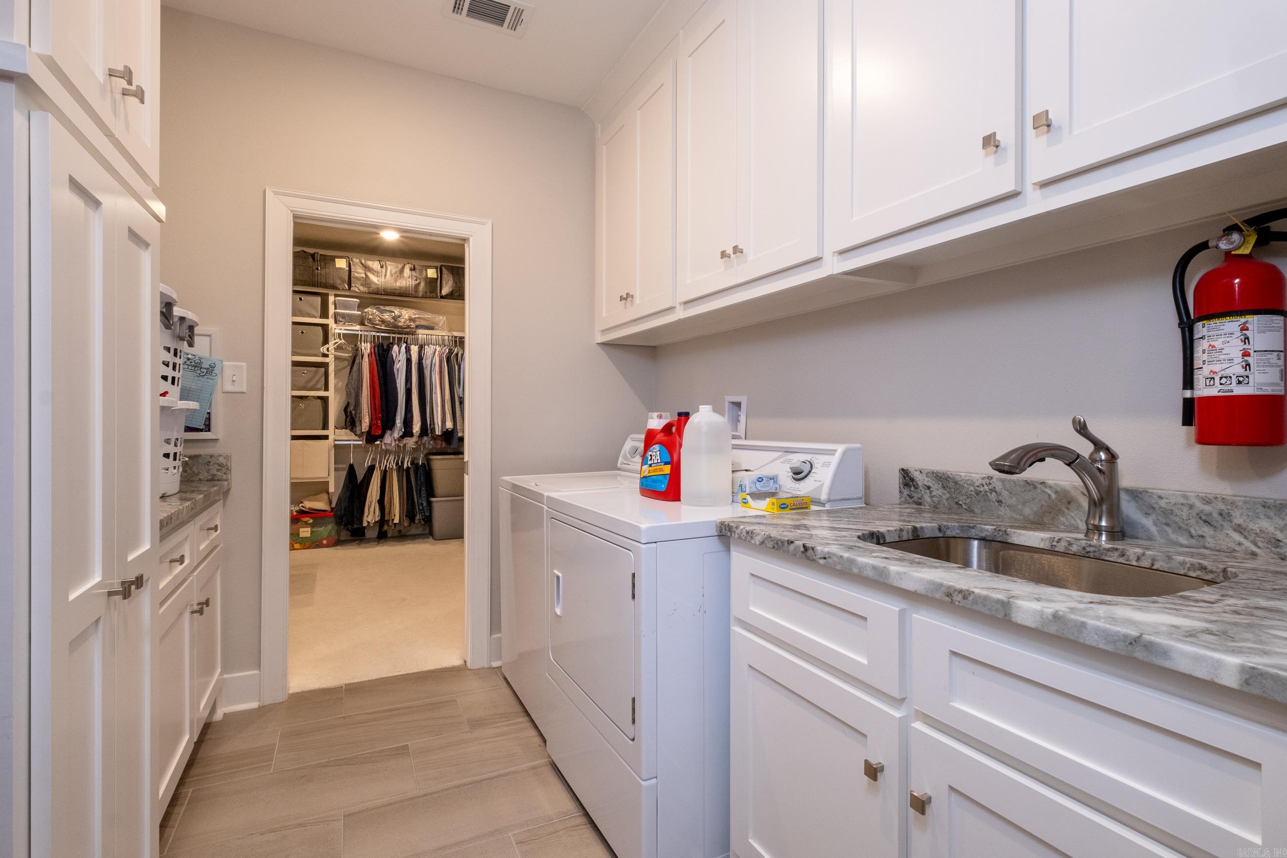 CHENAL VALLEY EPERNAY PLACE - Residential