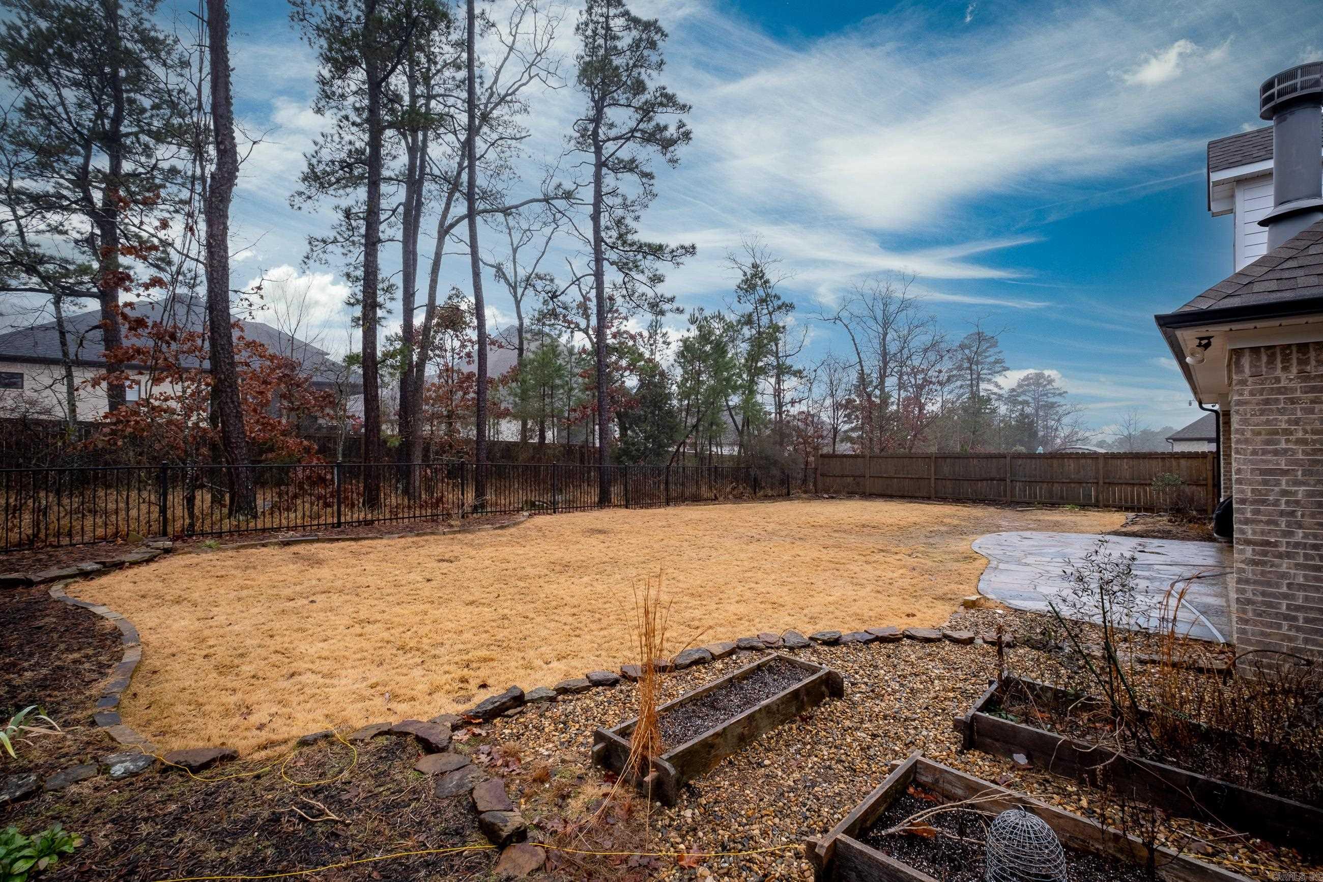 CHENAL VALLEY EPERNAY PLACE - Residential