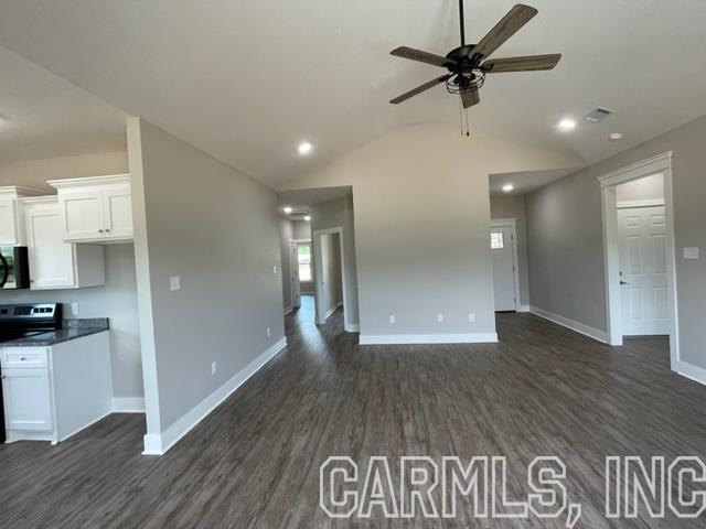 MARTHA'S FIELD - Residential