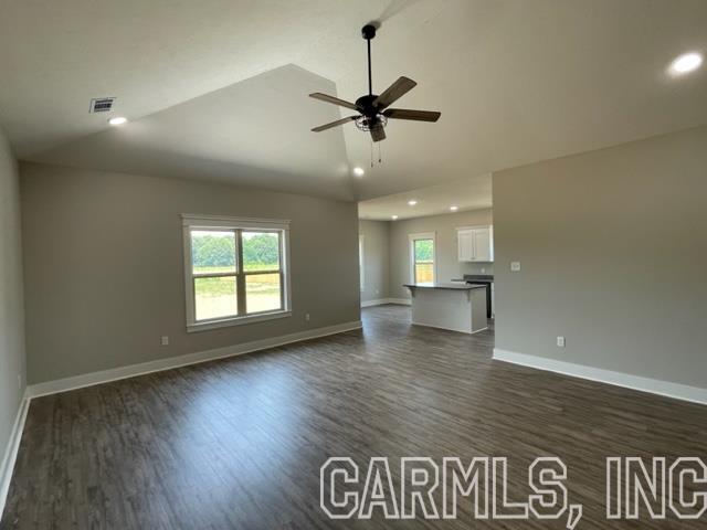 MARTHA'S FIELD - Residential