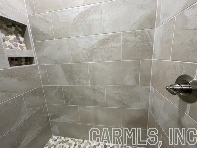 MARTHA'S FIELD - Residential