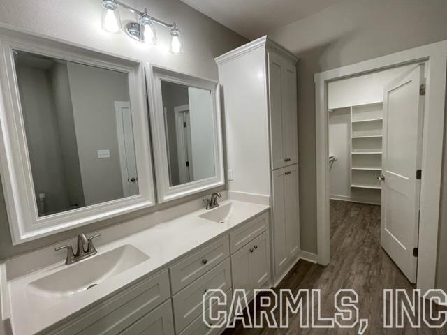 MARTHA'S FIELD - Residential