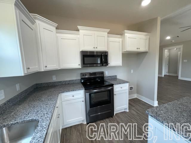 MARTHA'S FIELD - Residential