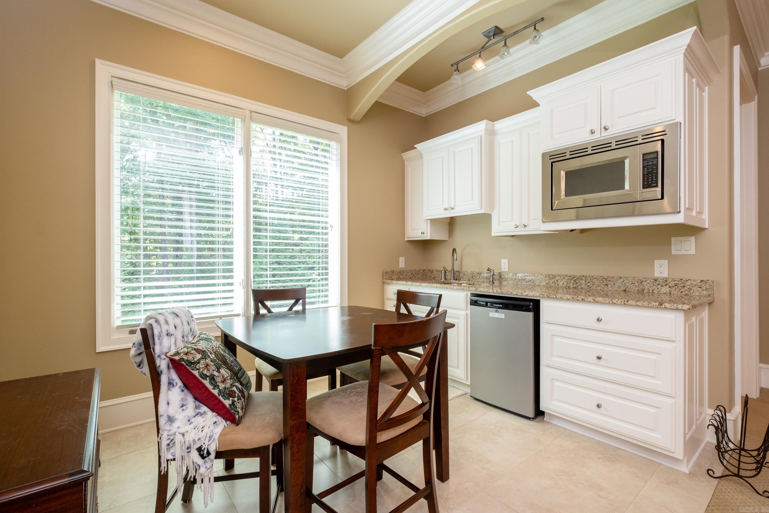 CHENAL DOWNS - Residential