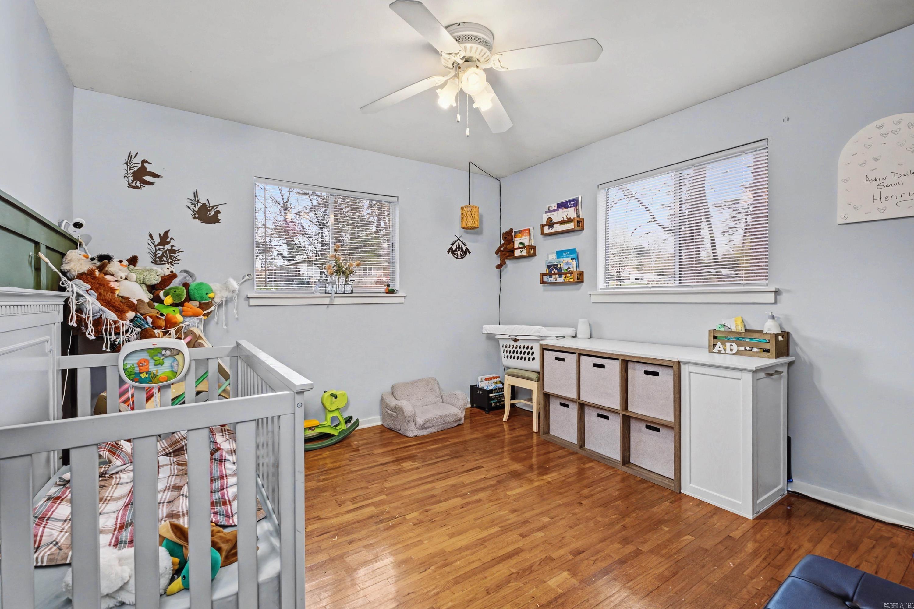 CIRCLE LAKE - Residential