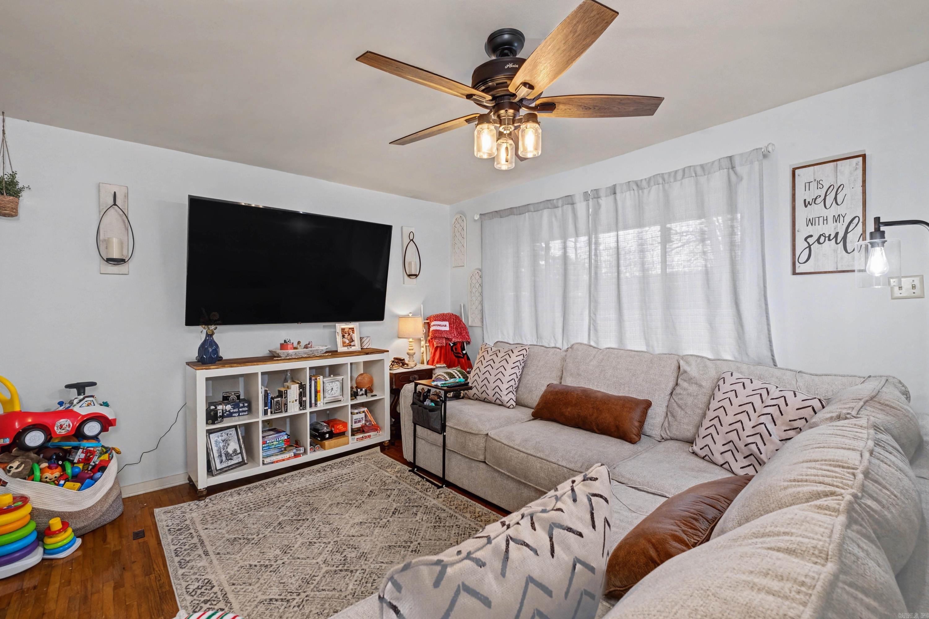 CIRCLE LAKE - Residential