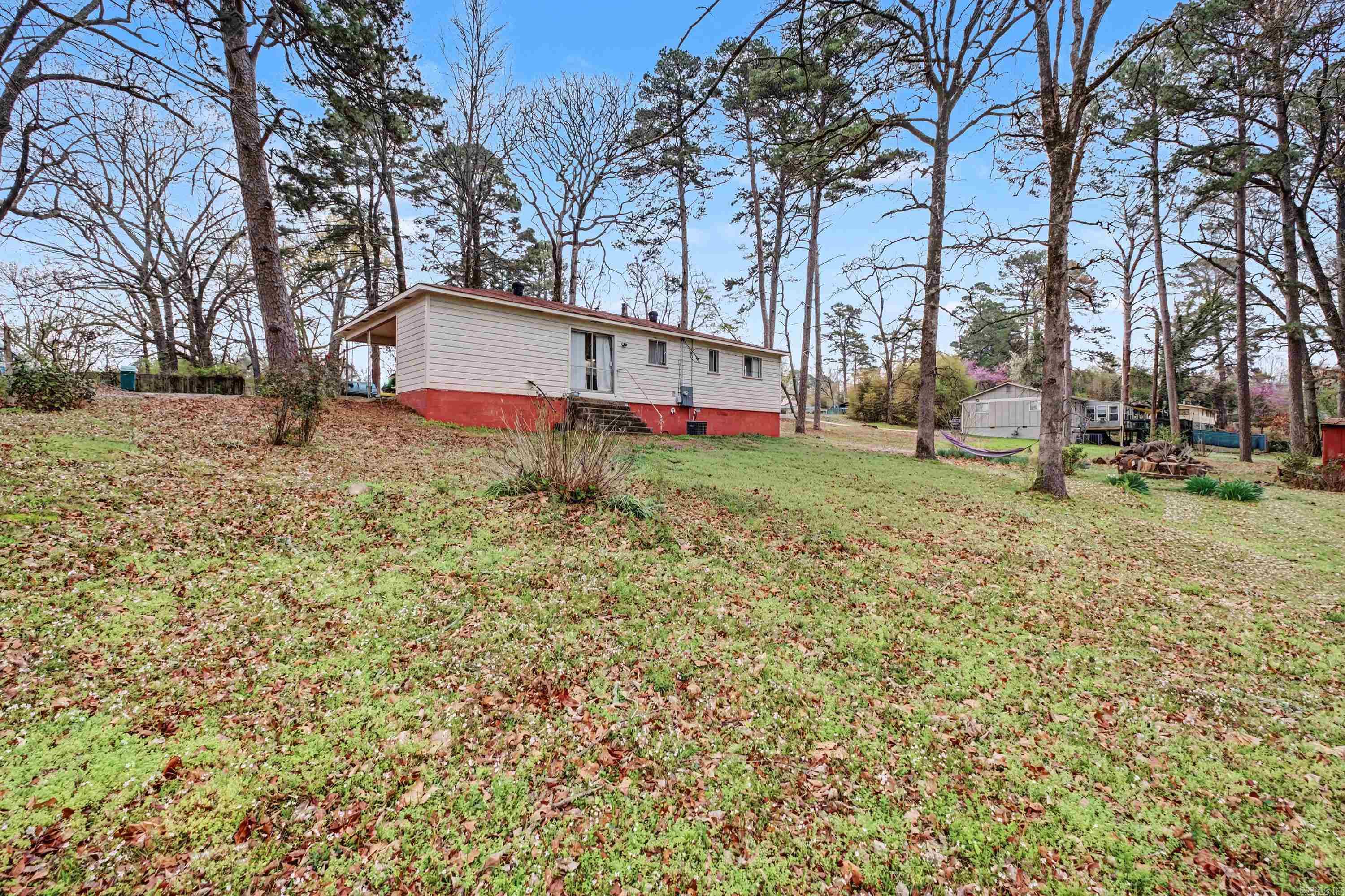 CIRCLE LAKE - Residential