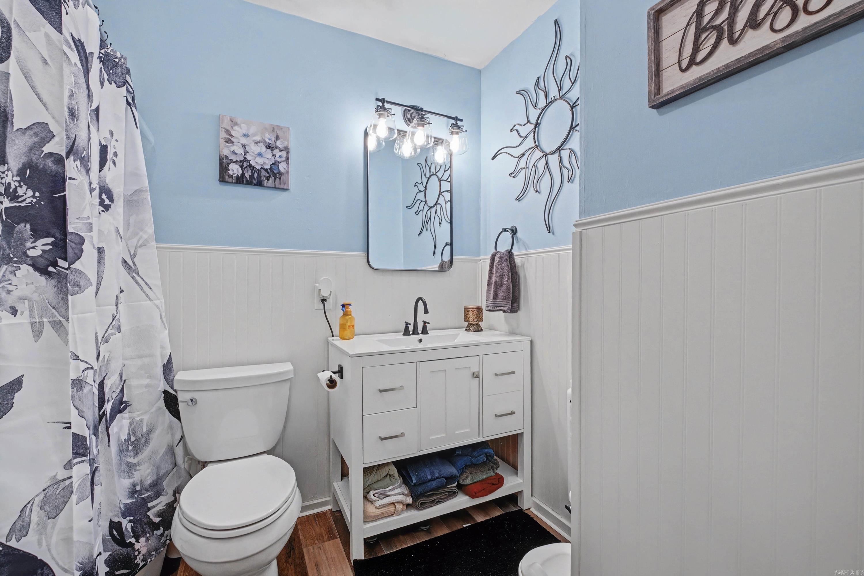 CIRCLE LAKE - Residential