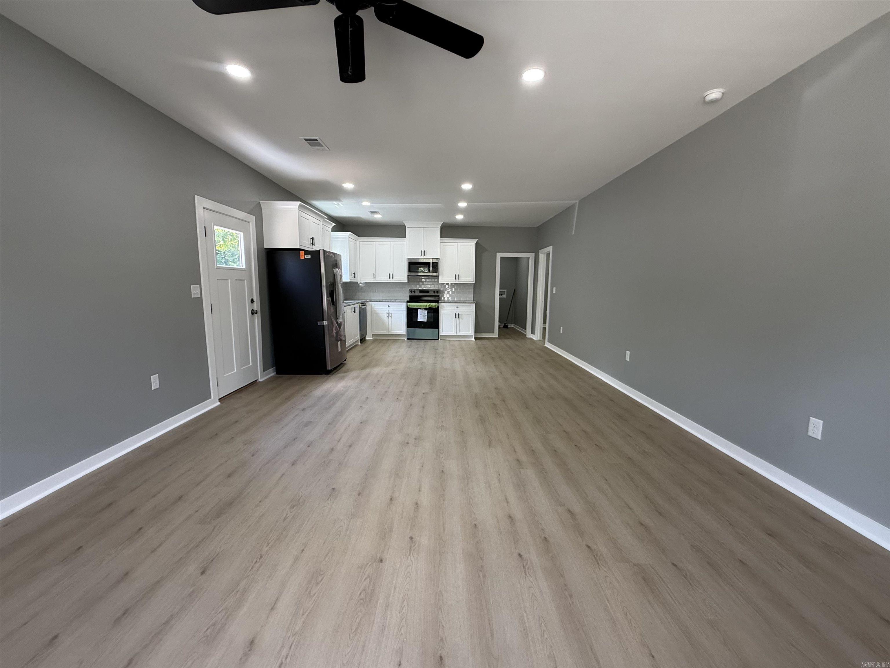 PARKWOOD - Residential
