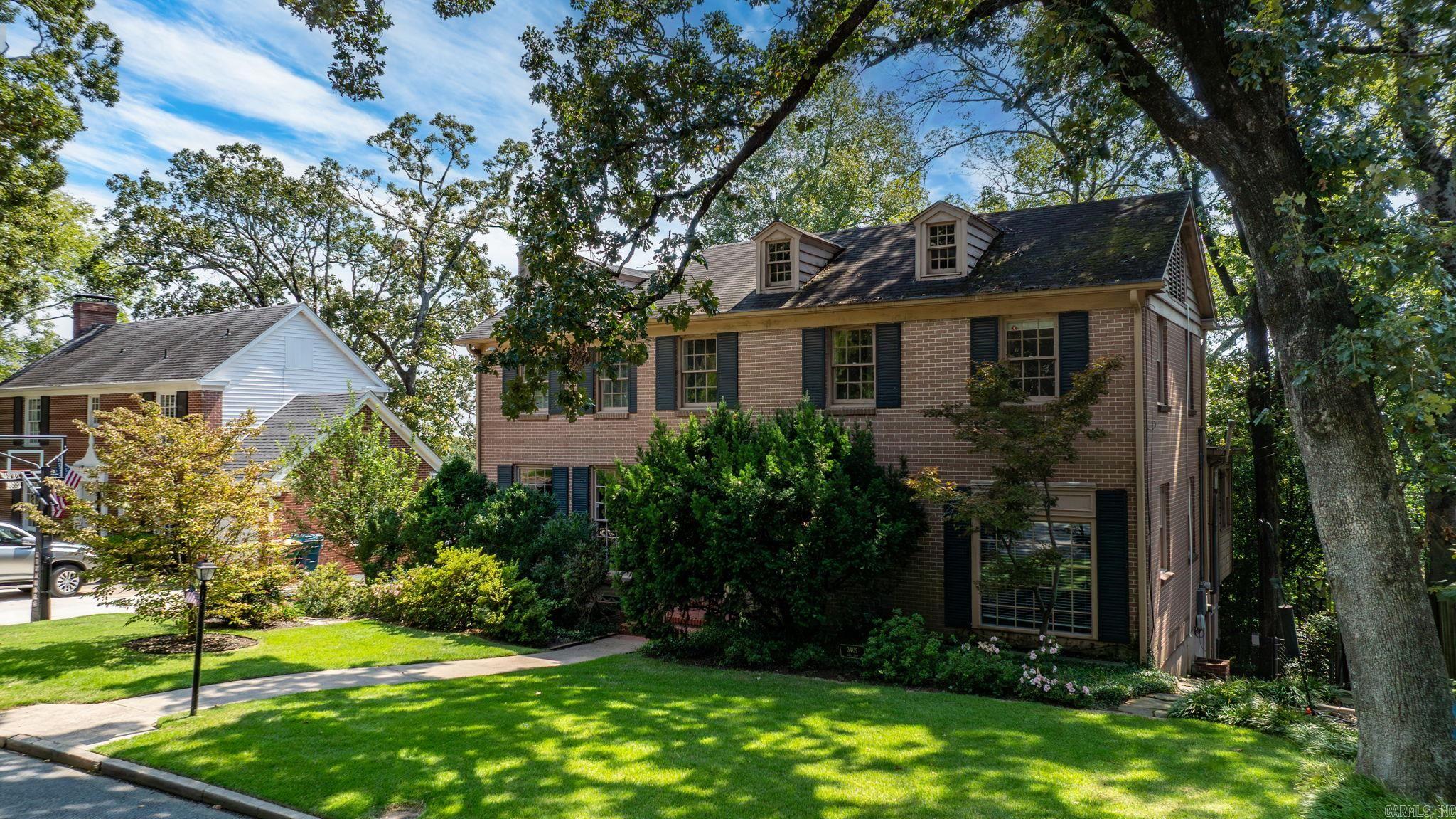 EAST PULASKI HGTS - Residential