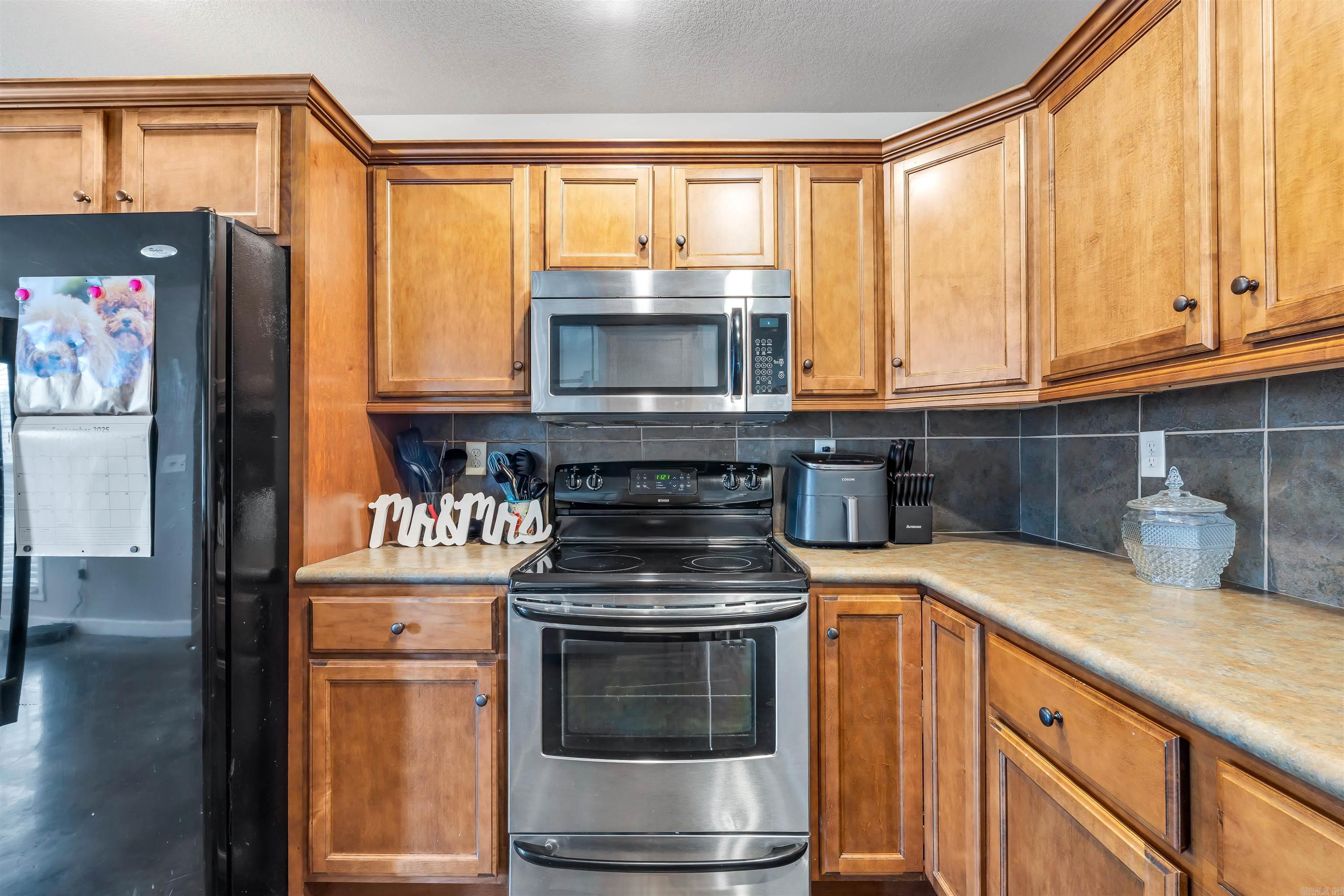 BRIDLEWOOD - Residential