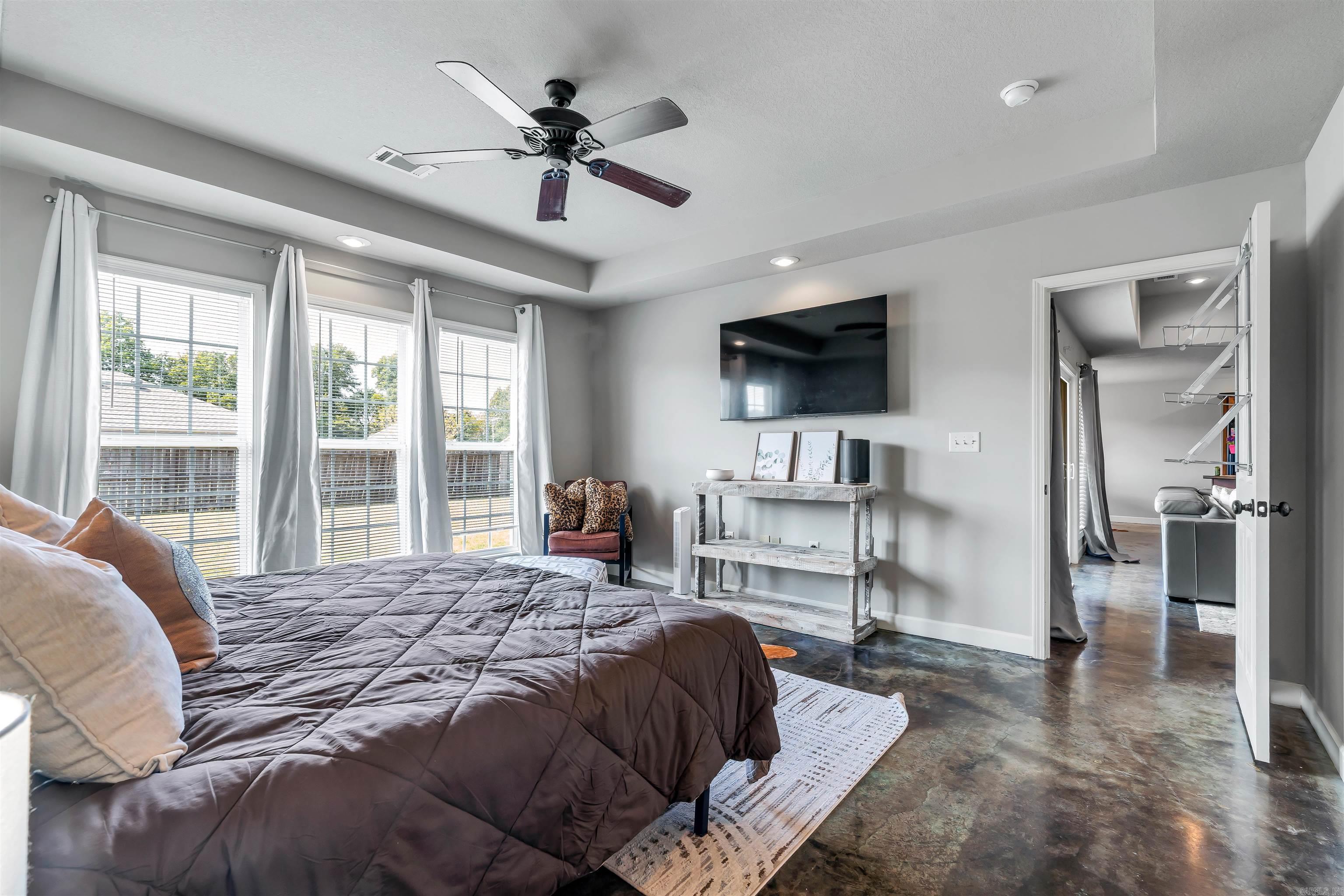 BRIDLEWOOD - Residential