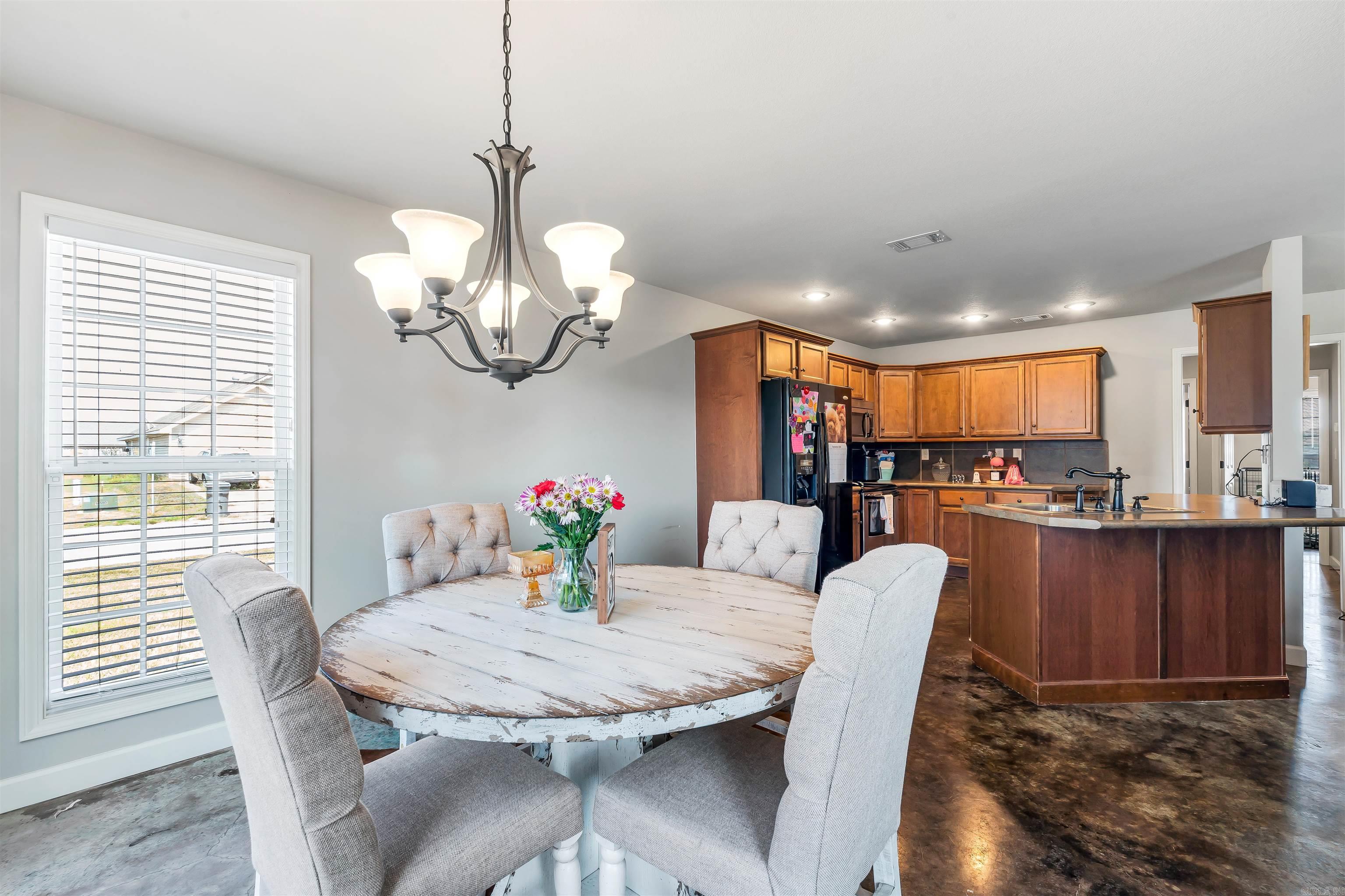 BRIDLEWOOD - Residential