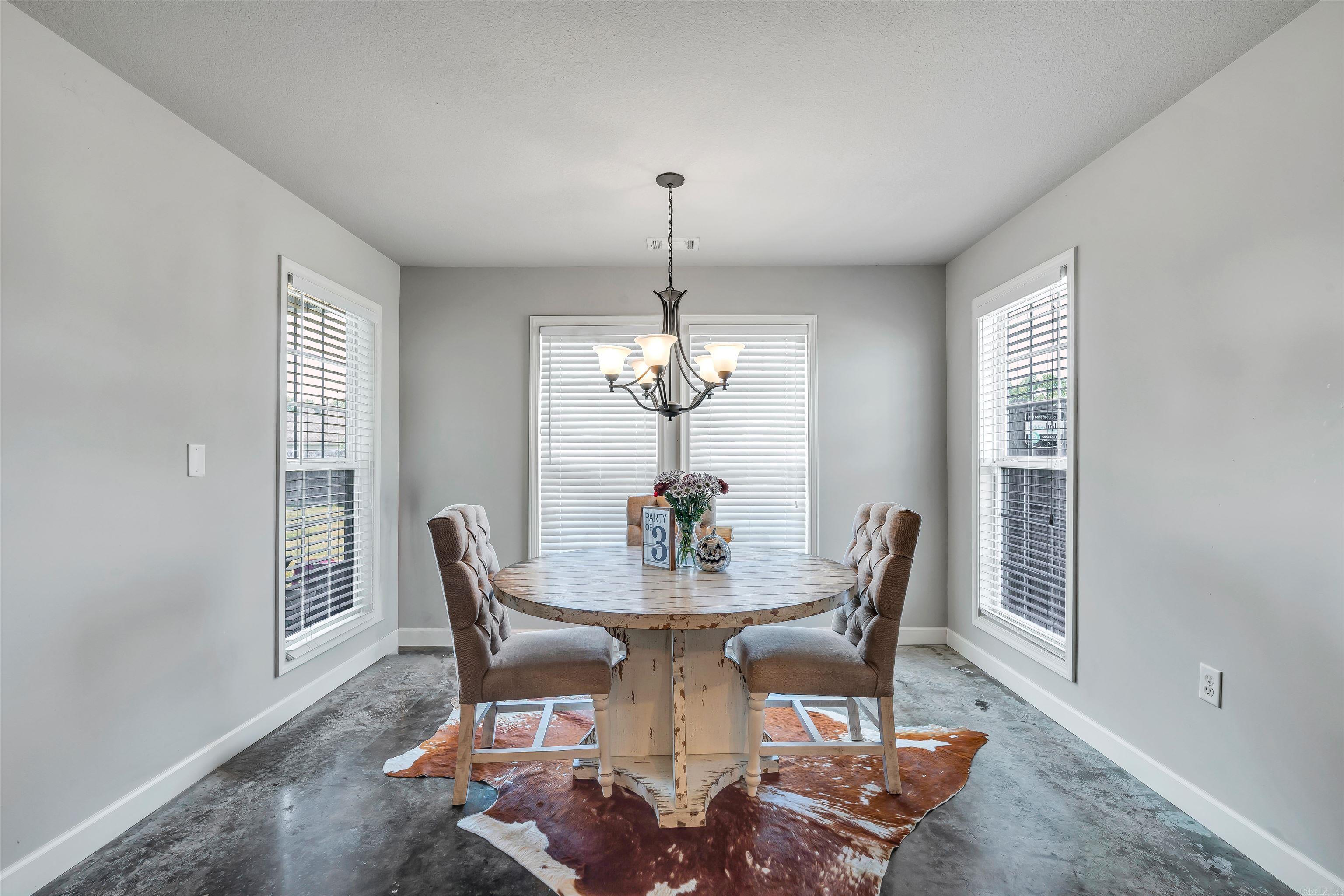 BRIDLEWOOD - Residential