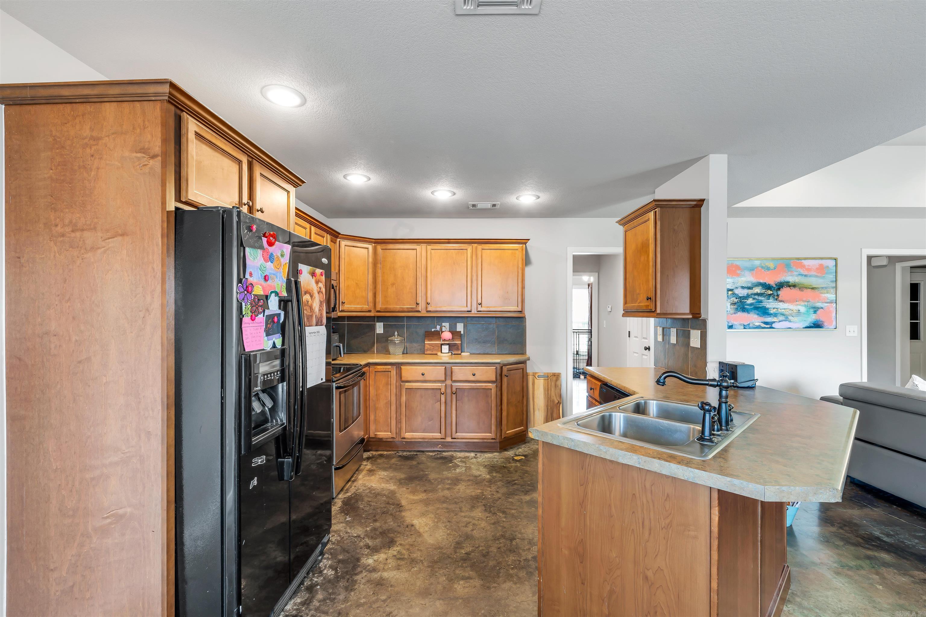 BRIDLEWOOD - Residential