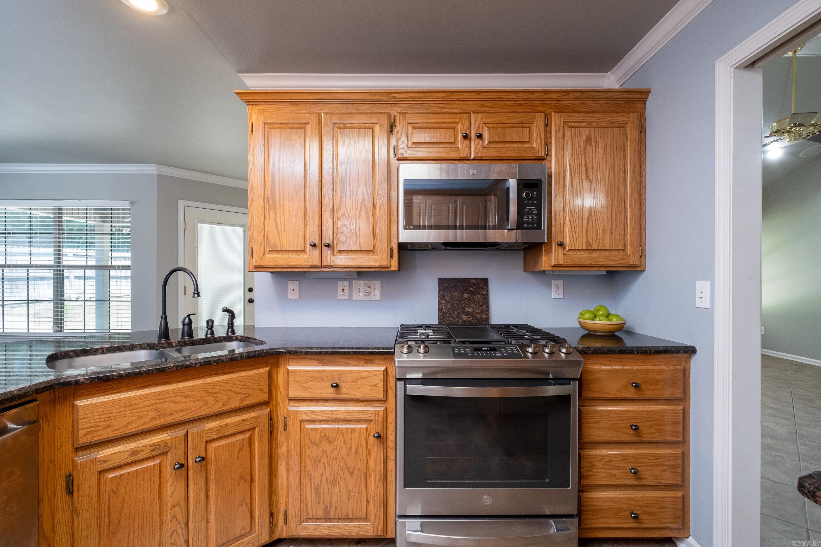 ROLLING BROOK - Residential