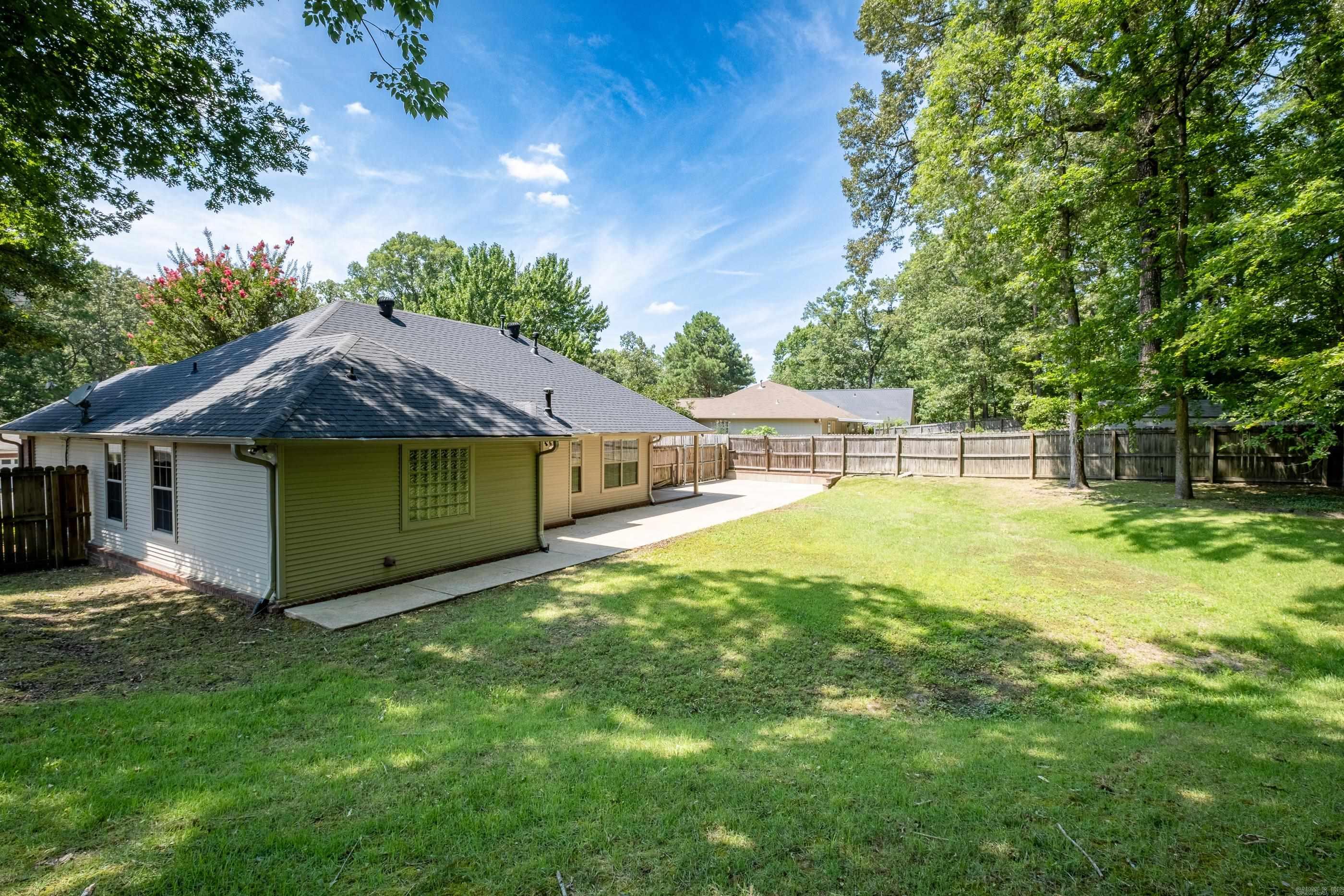 ROLLING BROOK - Residential