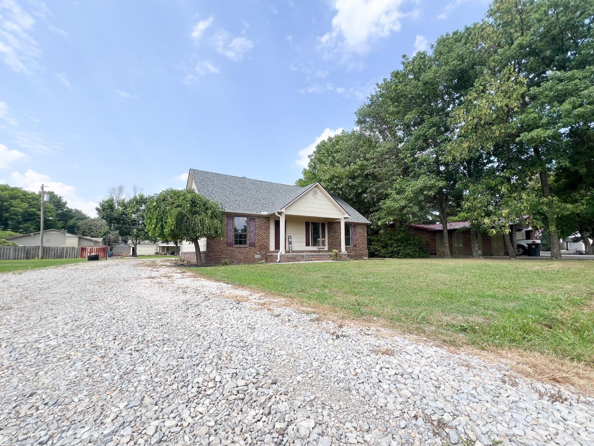 FONTAINES - Residential