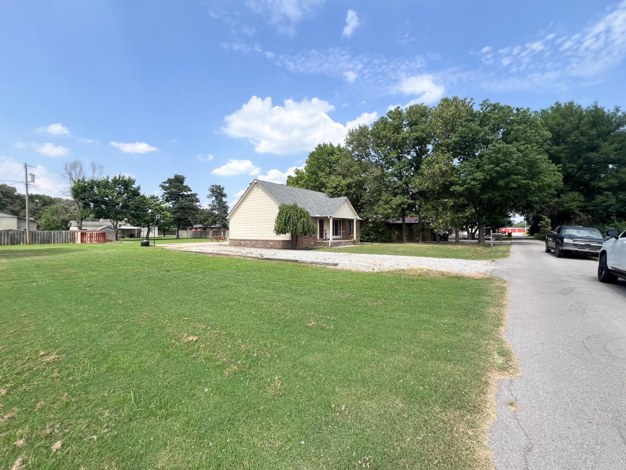 FONTAINES - Residential