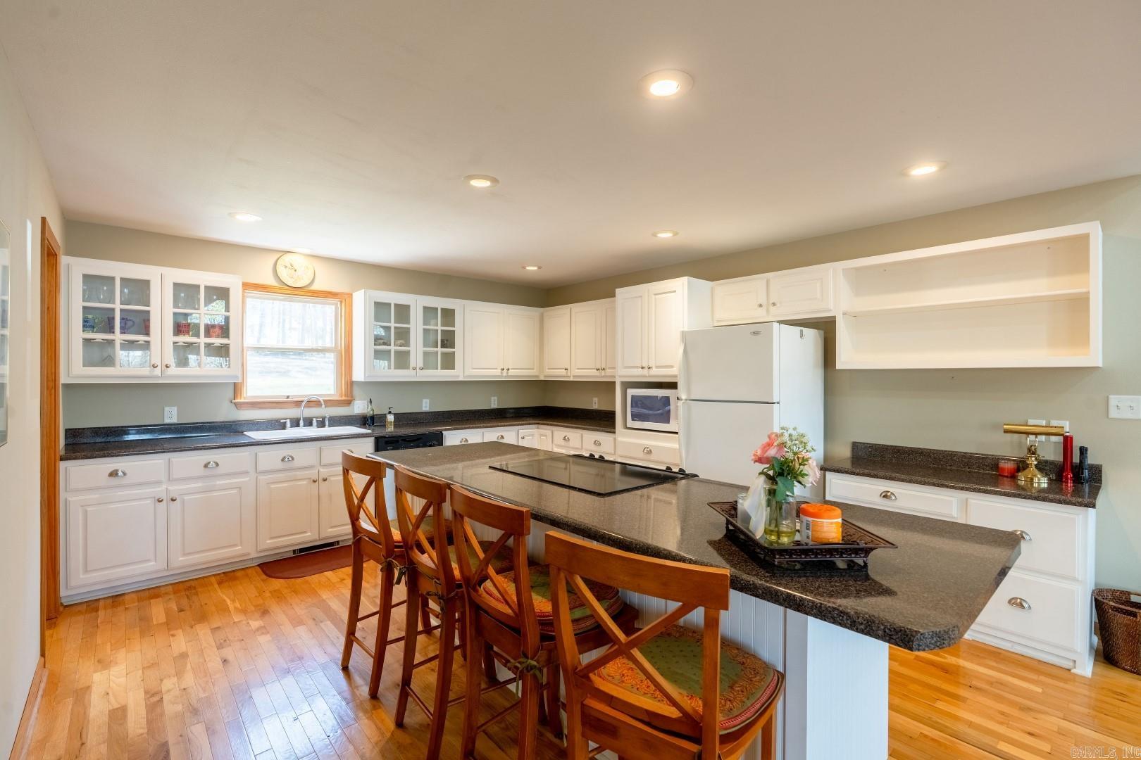 SCENIC HILLS - Residential