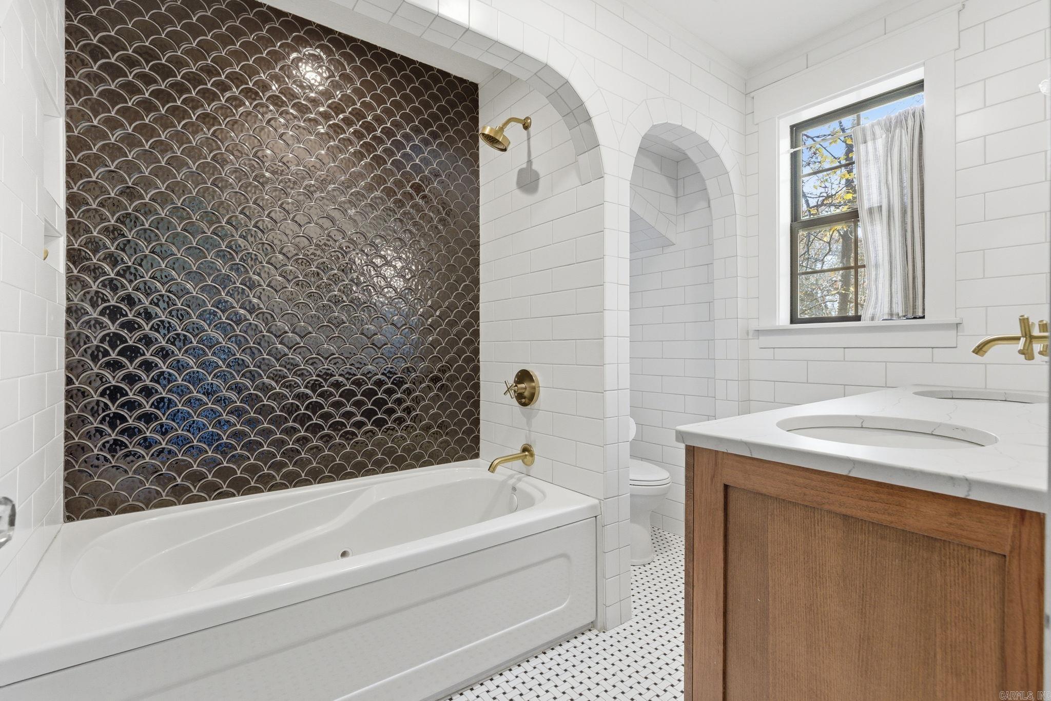 PARK HILL - Residential