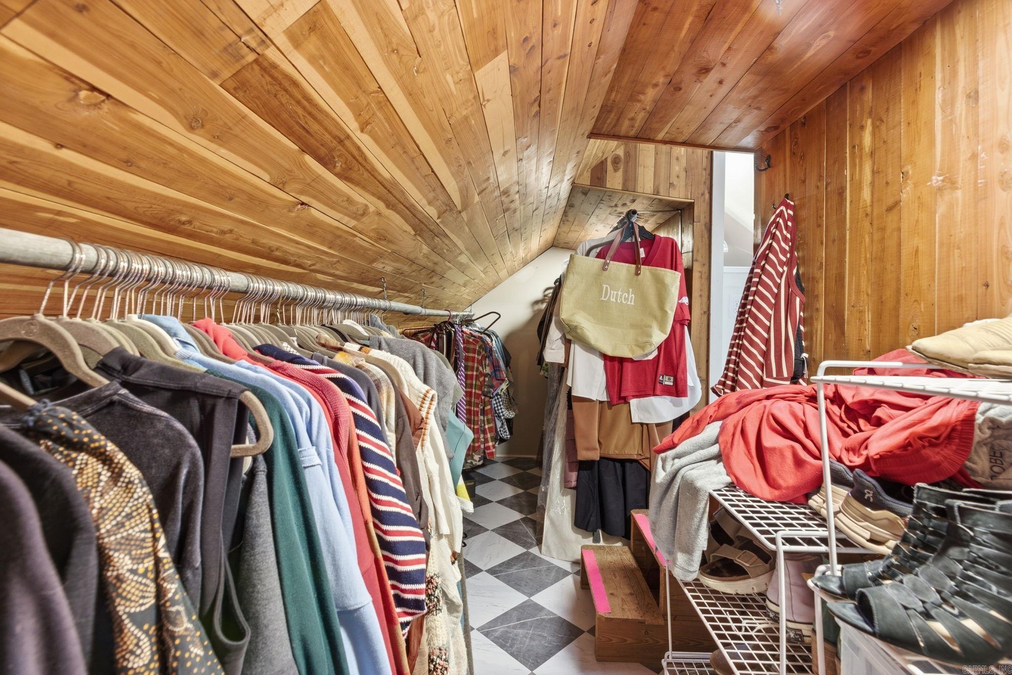 PARK HILL - Residential