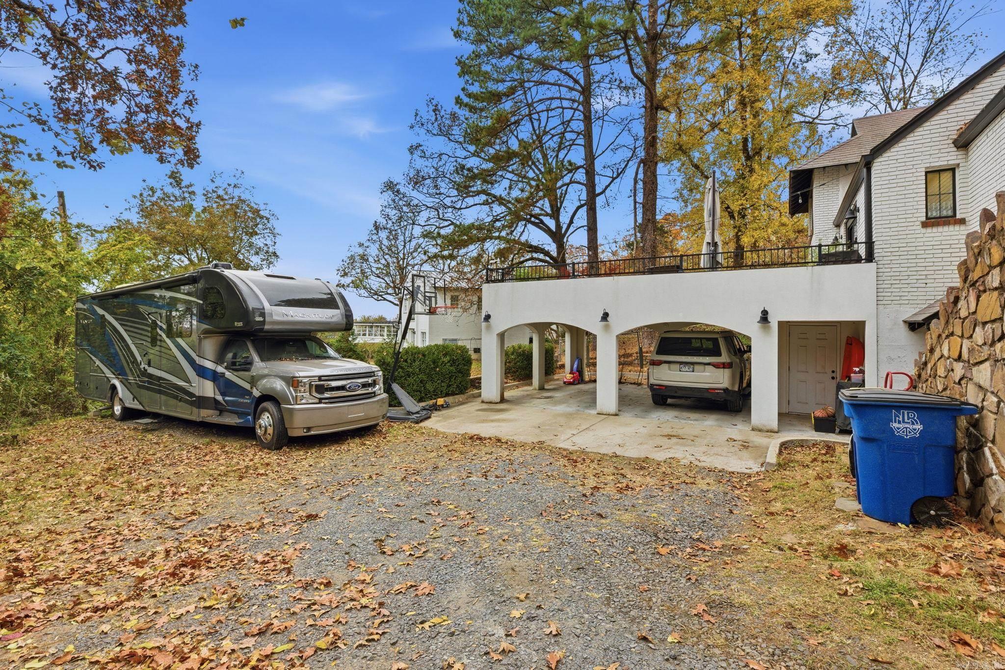 PARK HILL - Residential