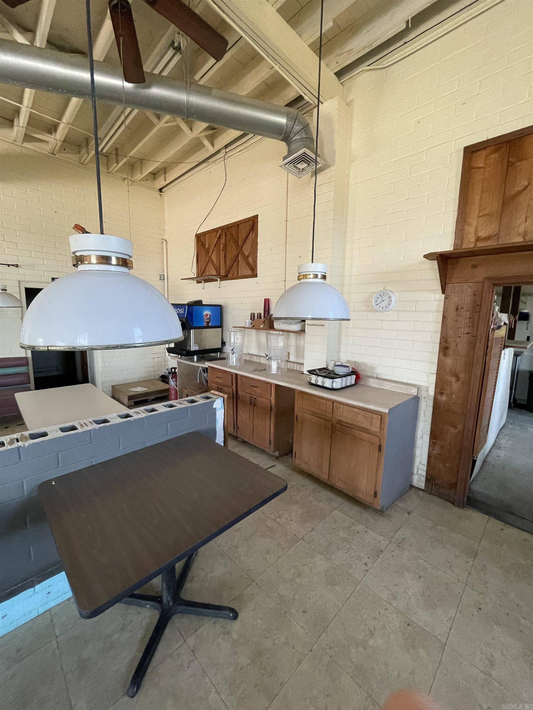 nil - Commercial Sale