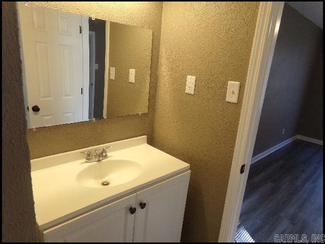Dixie - Residential Lease